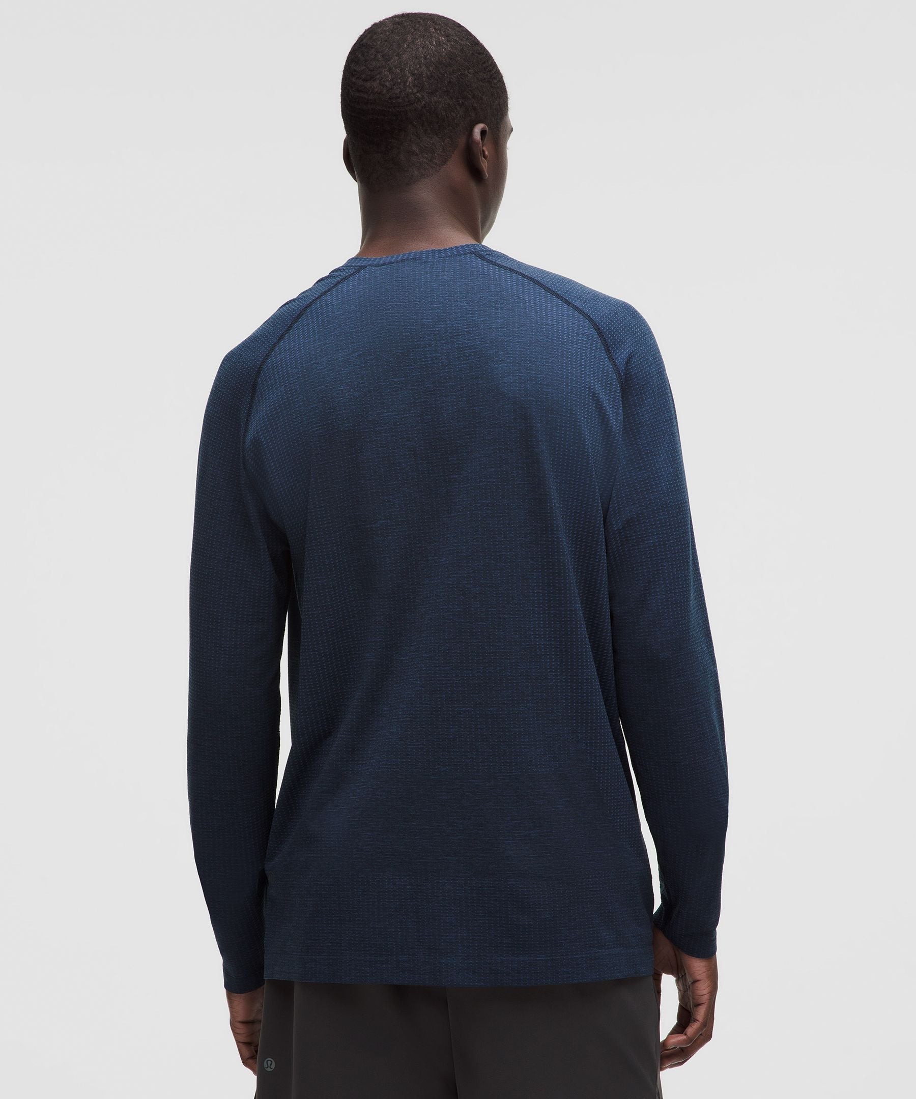 #color_mineral-blue/true-navy