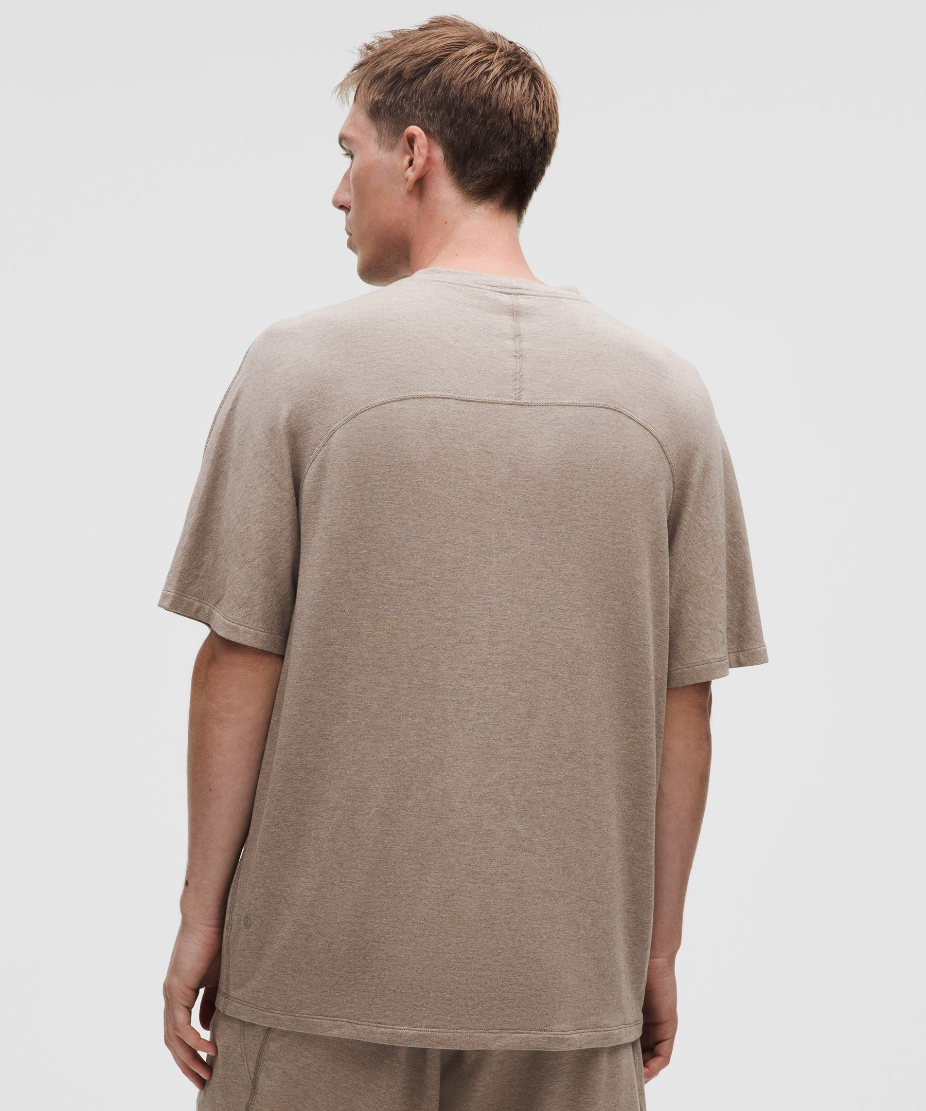 #color_heathered-warm-ash-grey