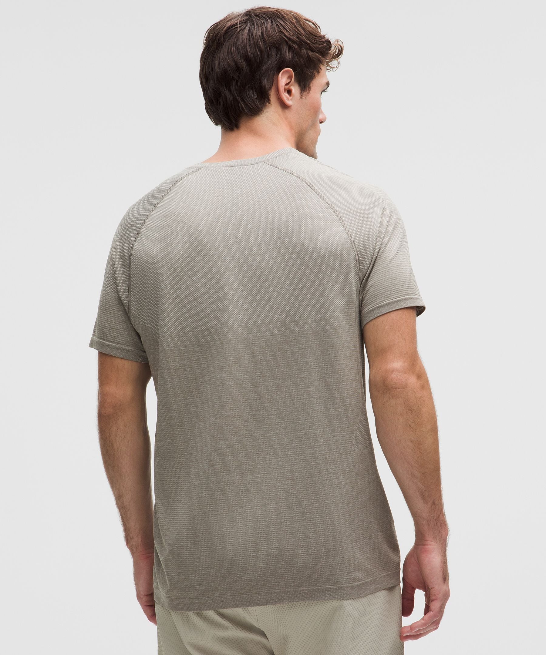 #color_dove-grey/warm-ash-grey