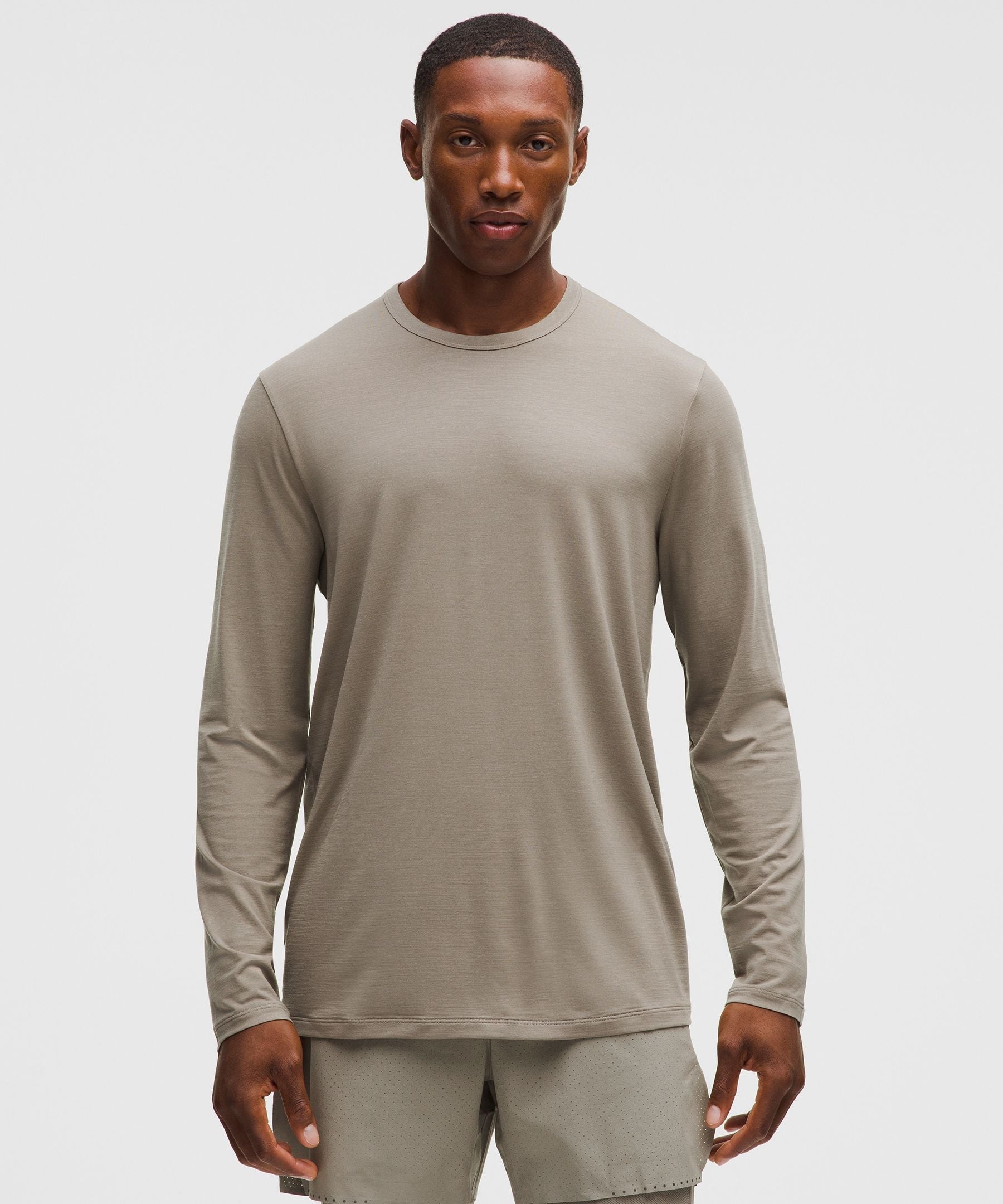 #color_warm-ash-grey