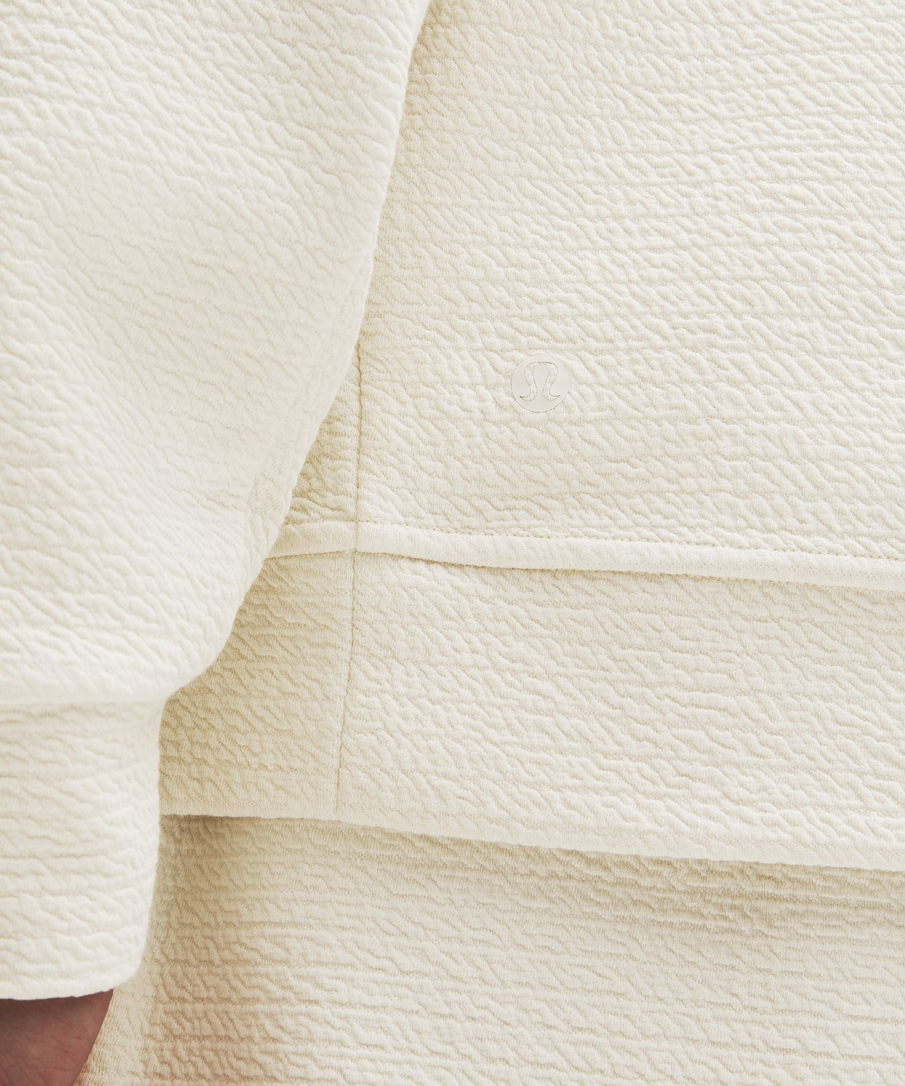 #color_light-ivory