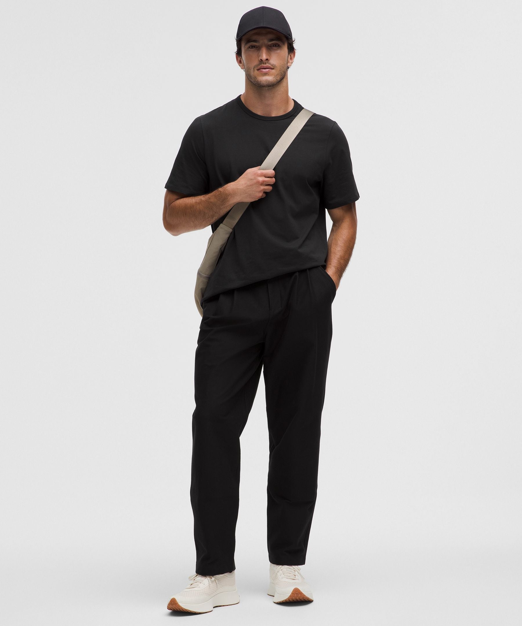 #color_black/black/black