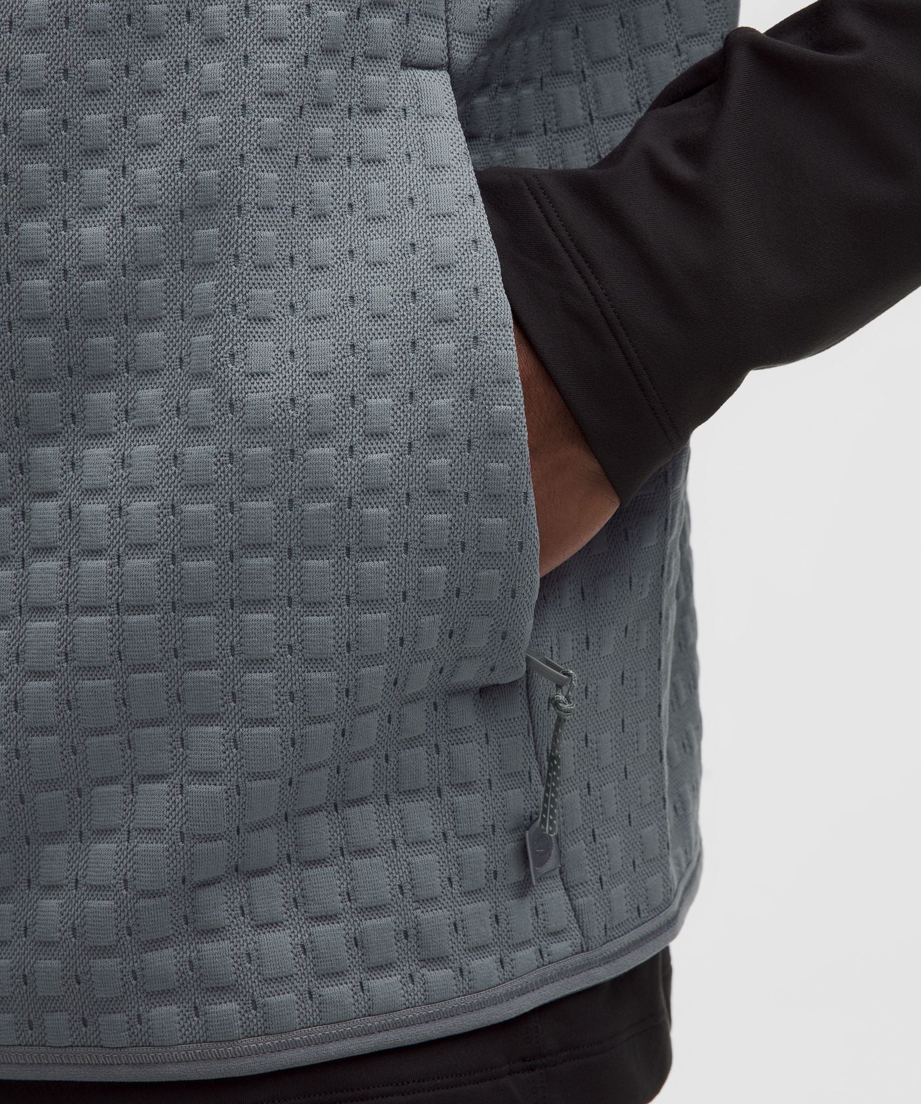 #color_solar-grey/solar-grey