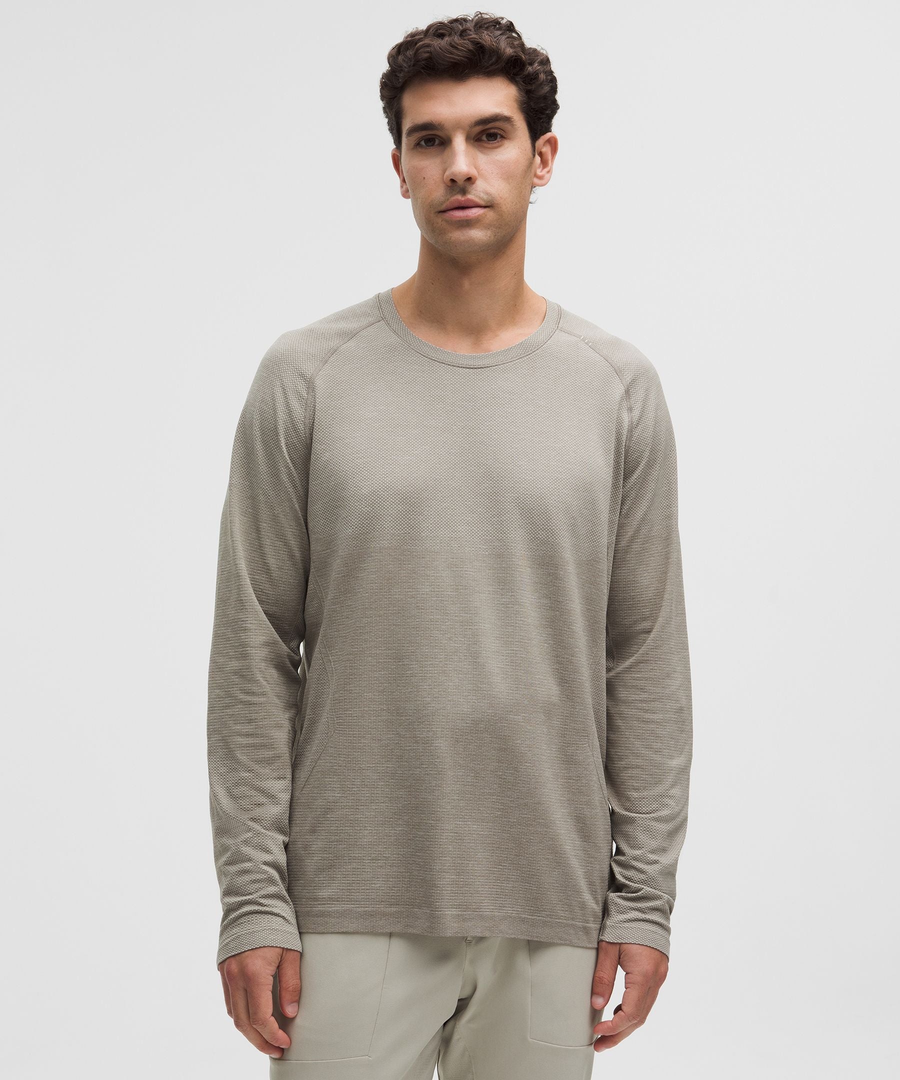 #color_dove-grey/warm-ash-grey