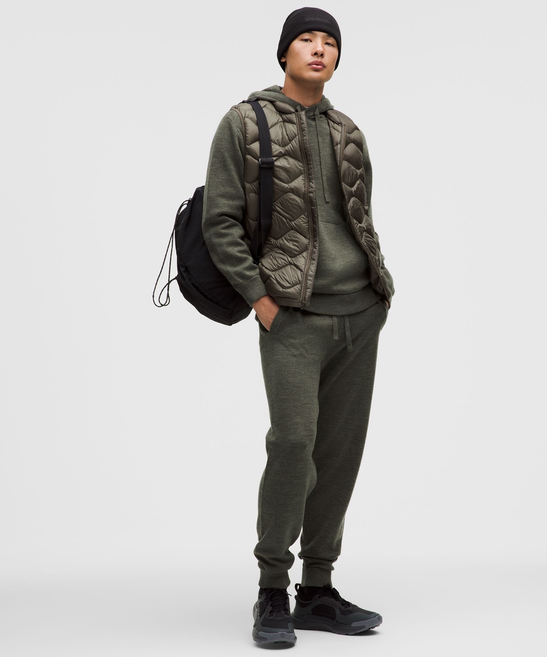 #color_heathered-olive-brown