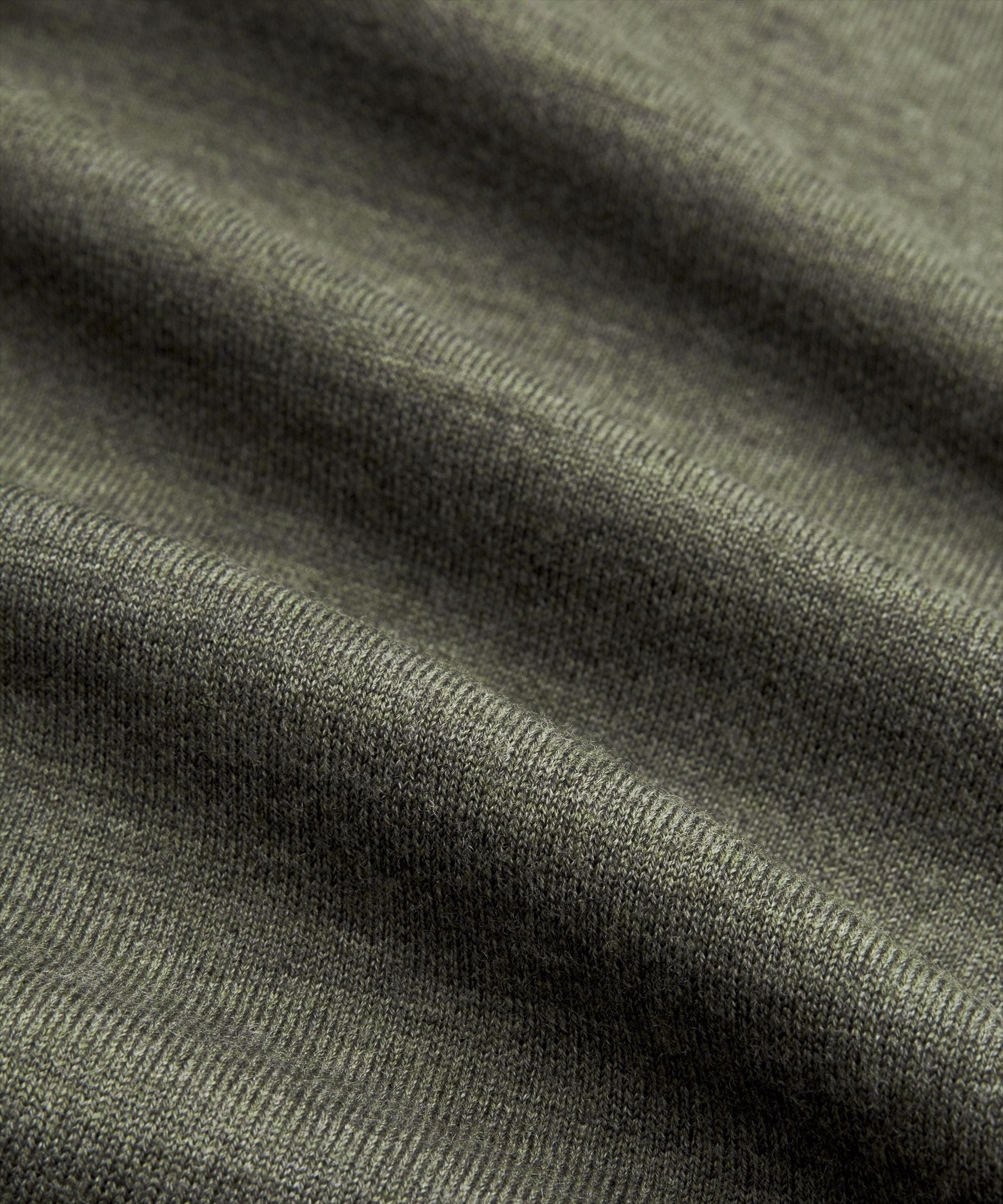 #color_heathered-olive-brown