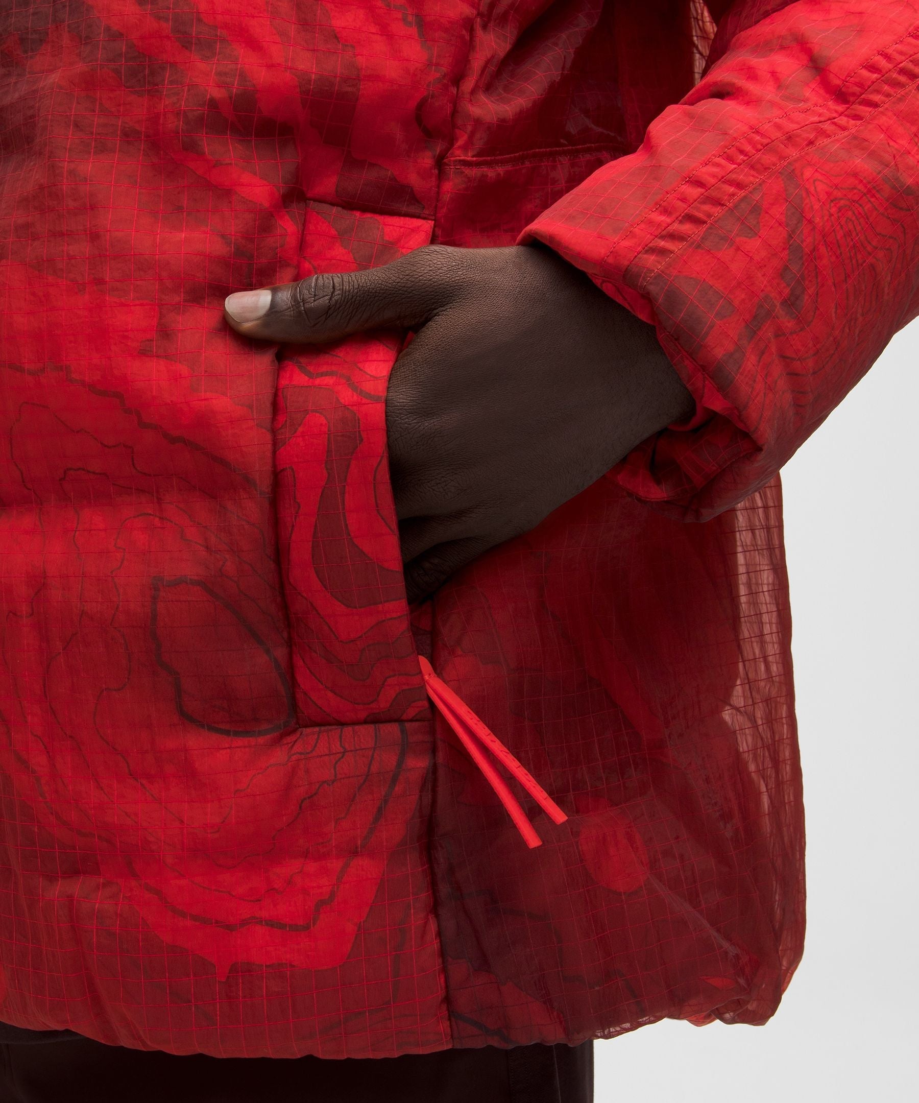 #color_contour-midi-red-multi/puff-gradient-red-multi