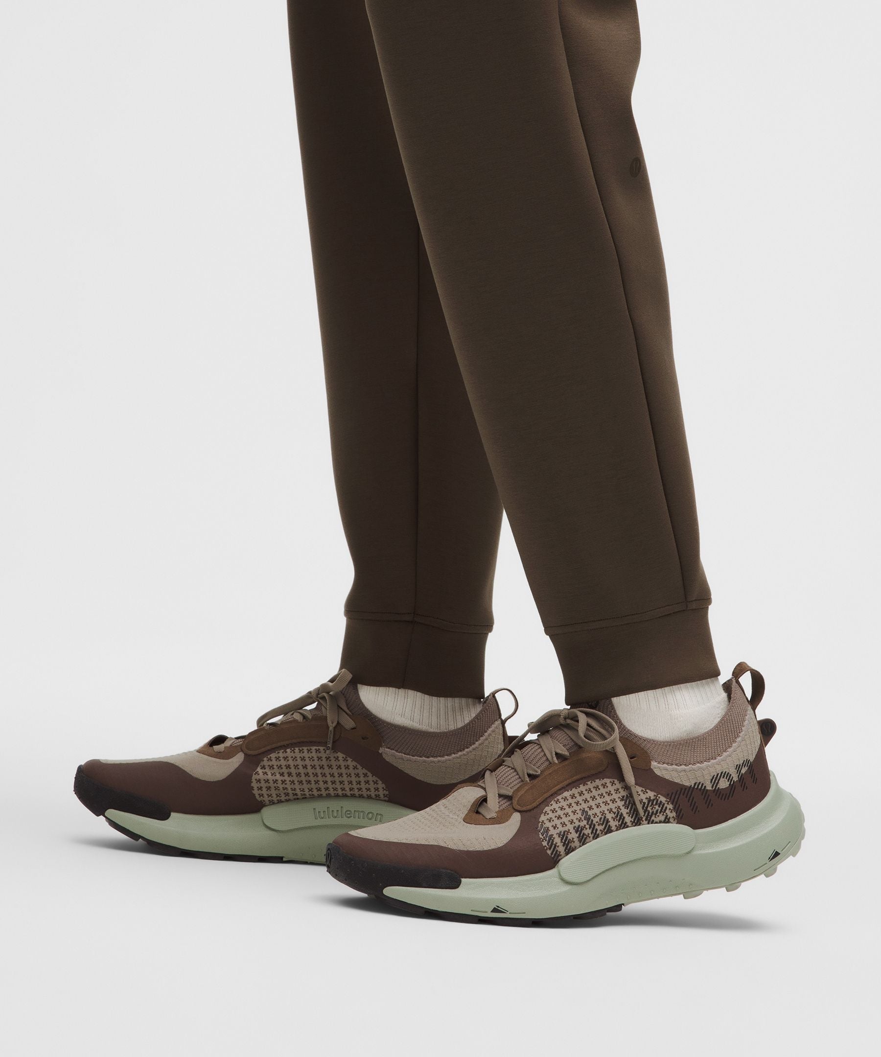 #color_olive-brown