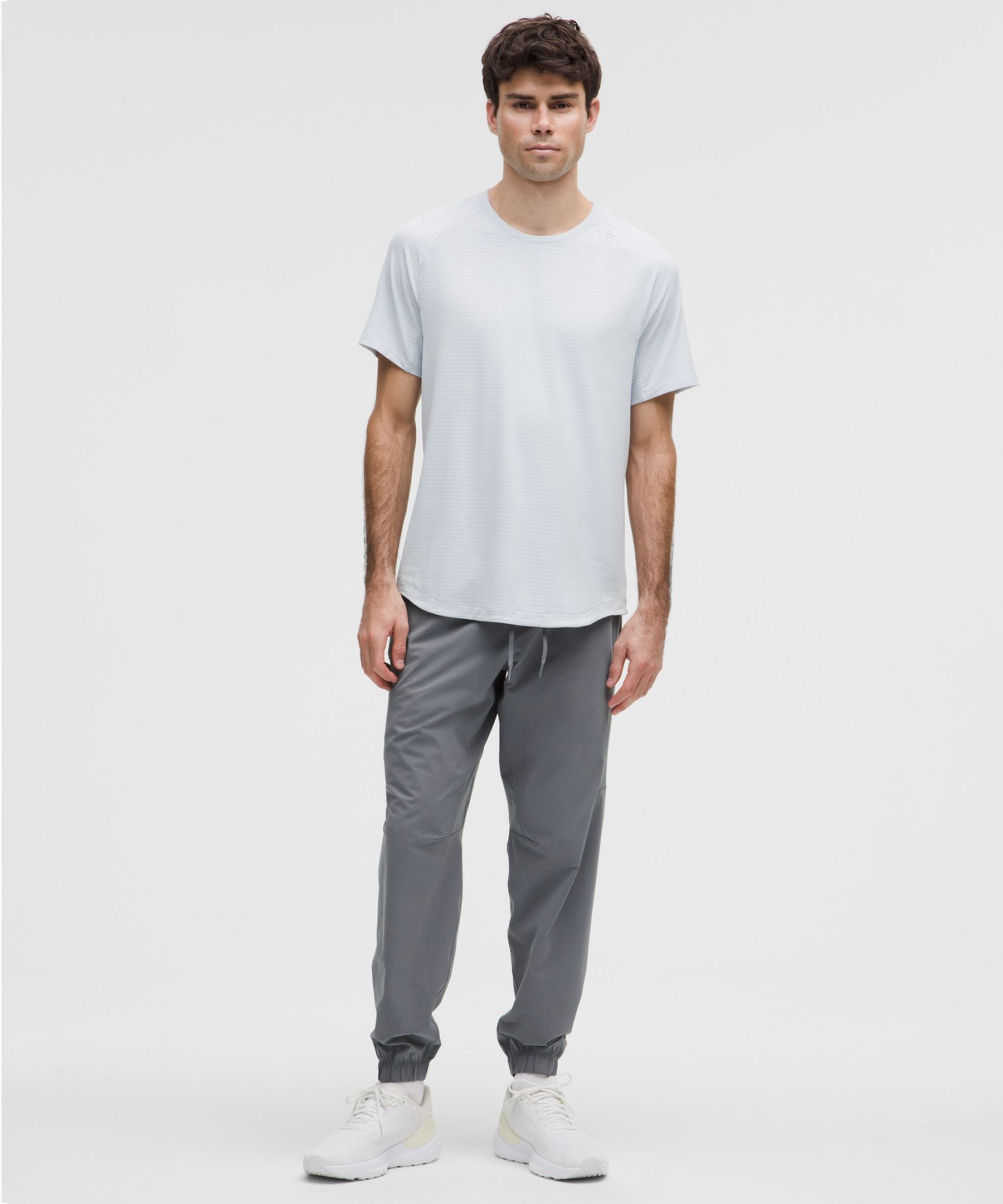 #color_solar-grey