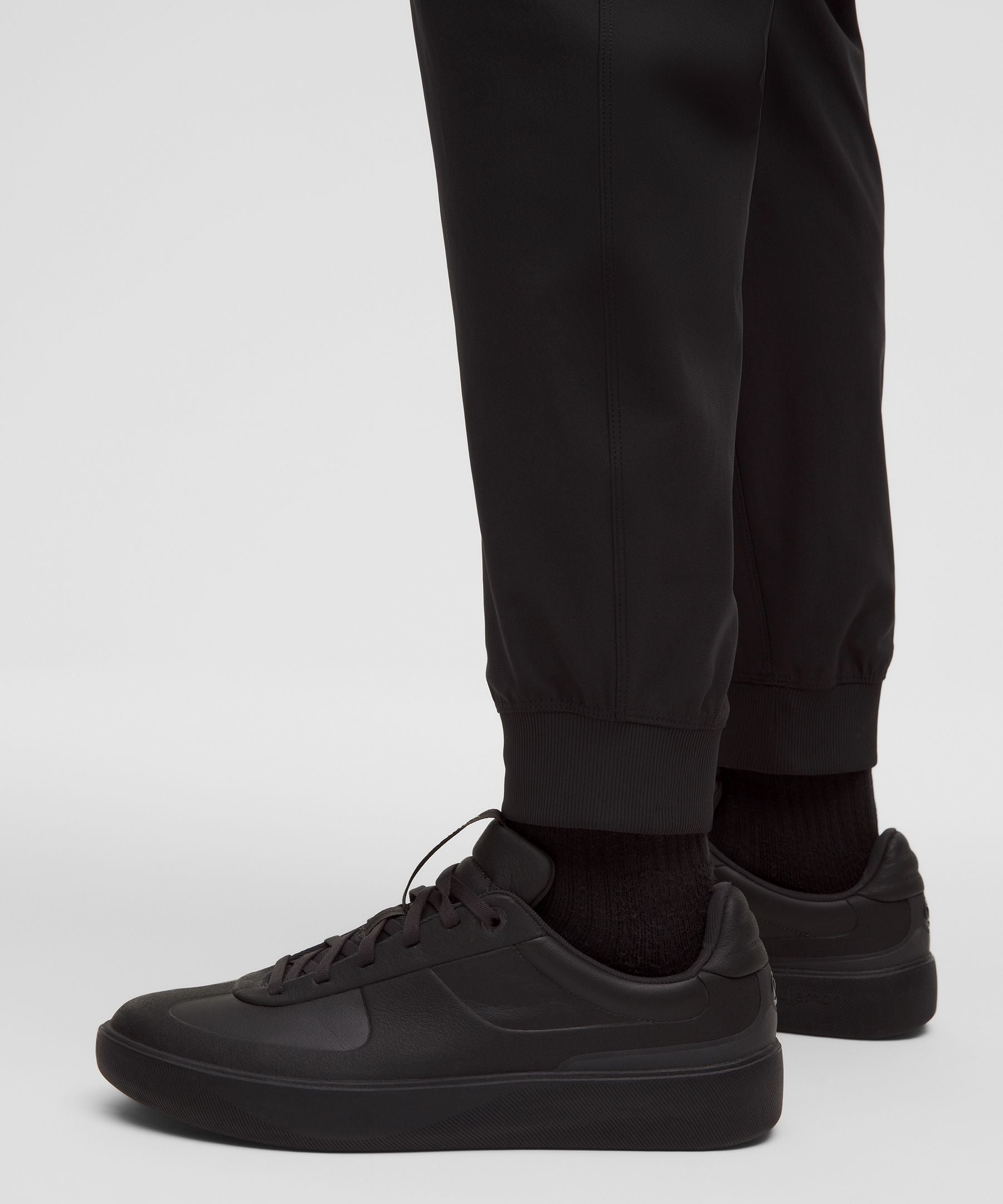 #color_black