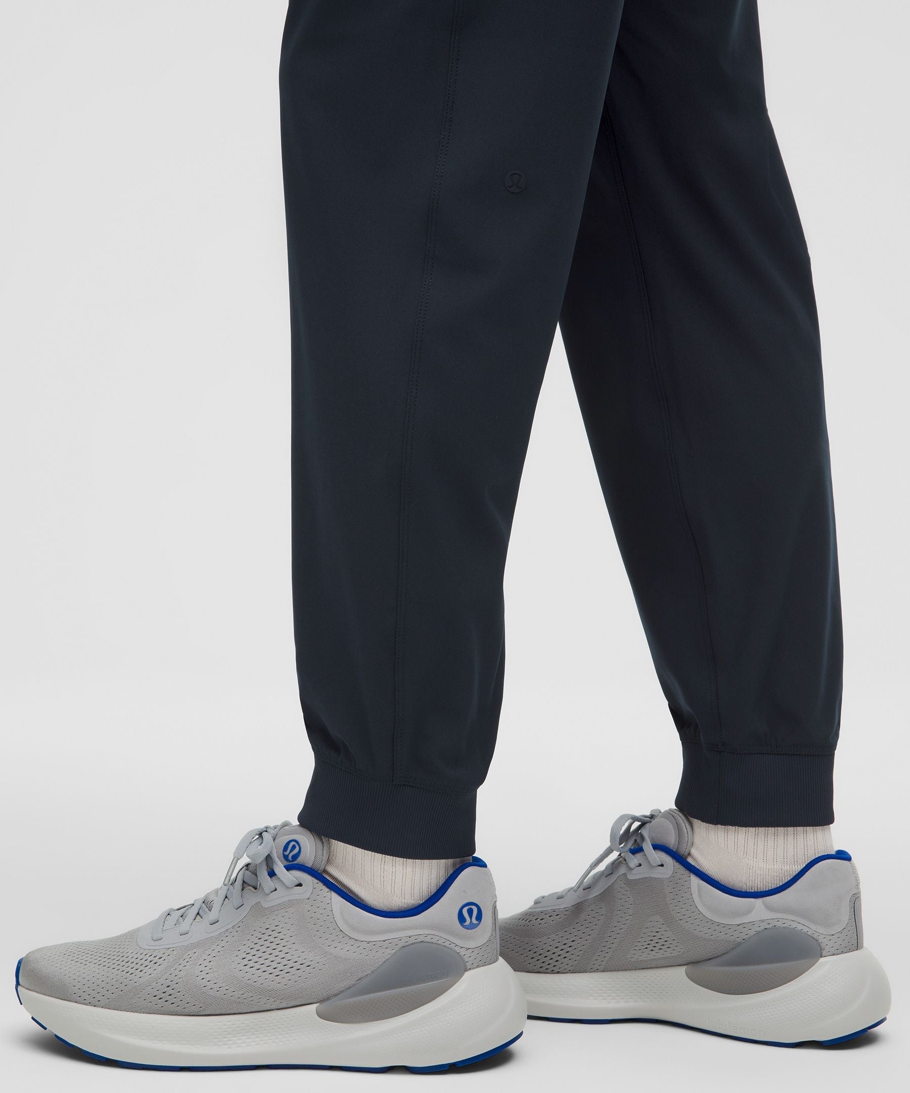 #color_true-navy