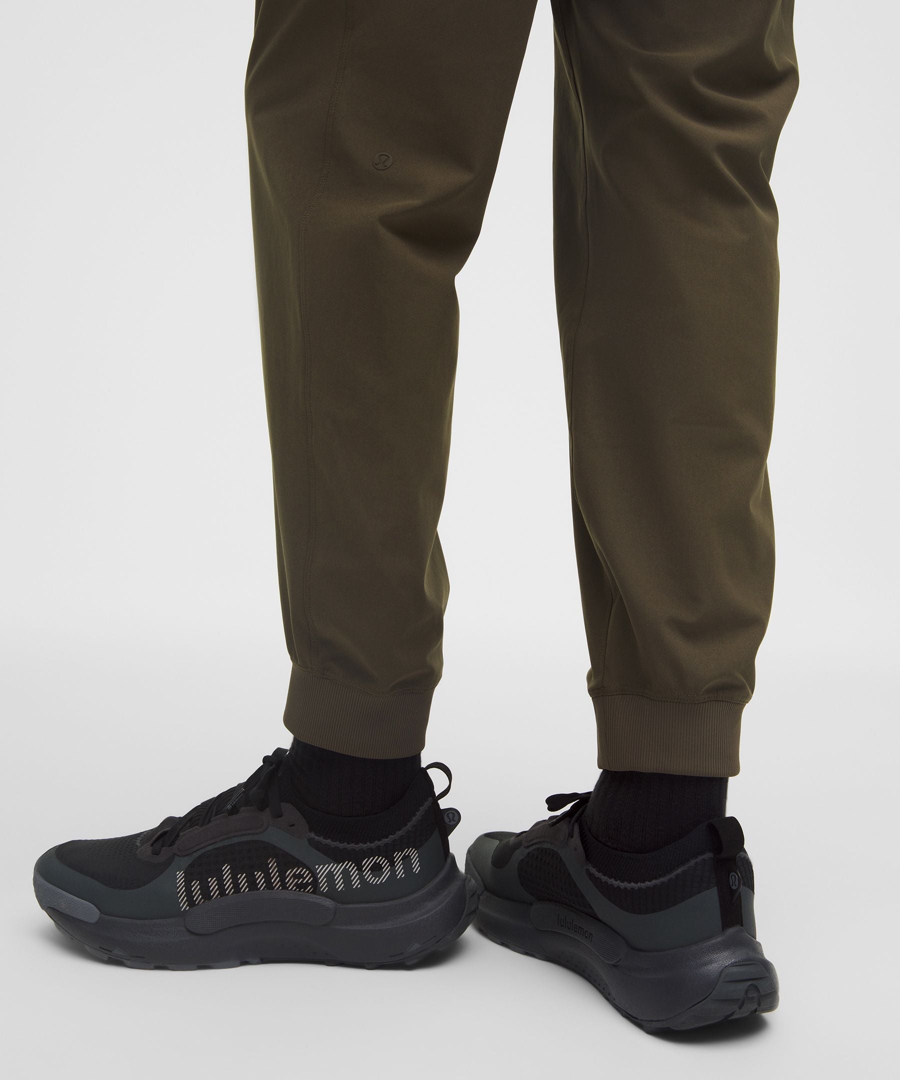 #color_olive-brown