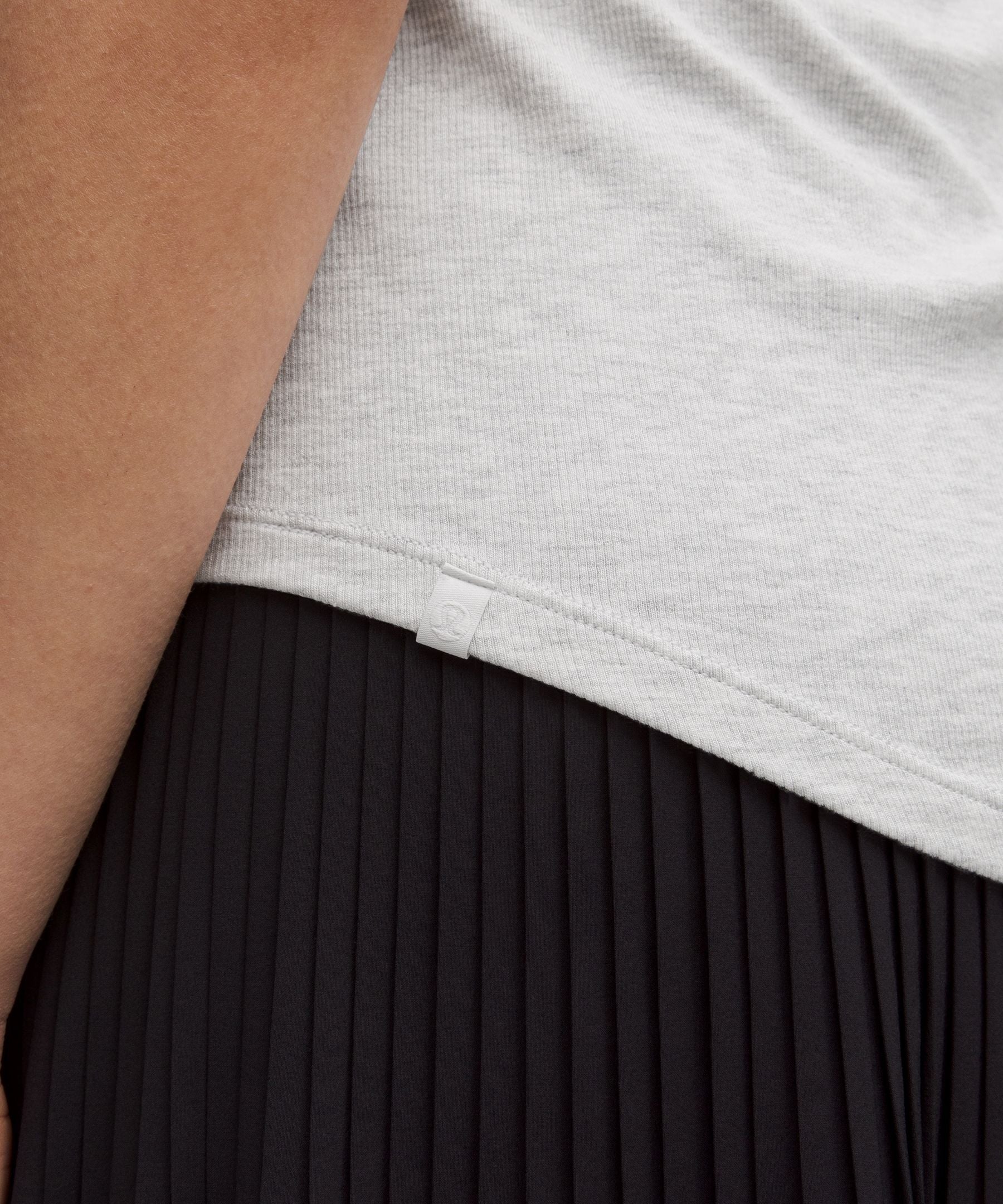 #color_heathered-core-ultra-light-grey