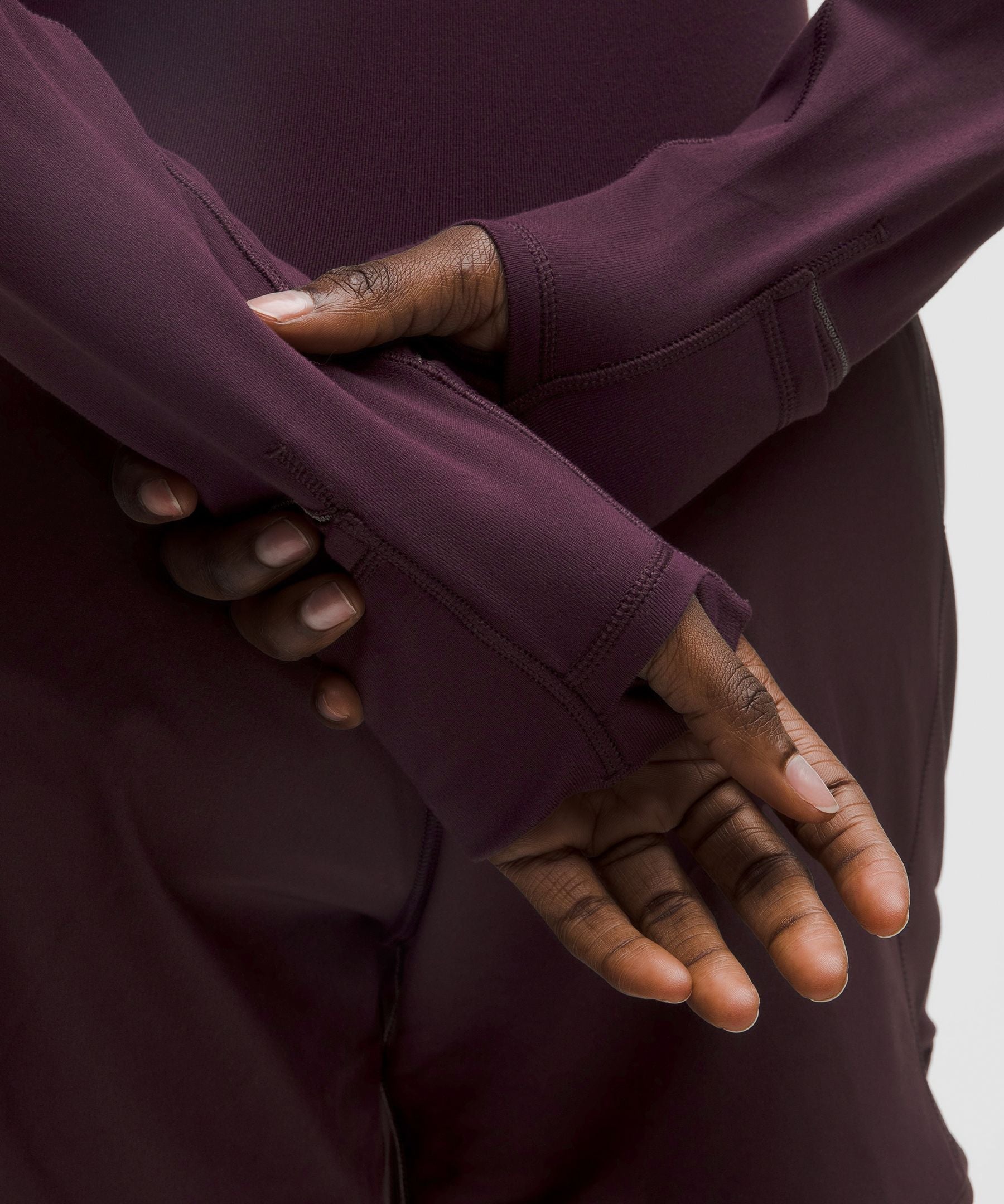 #color_black-plum