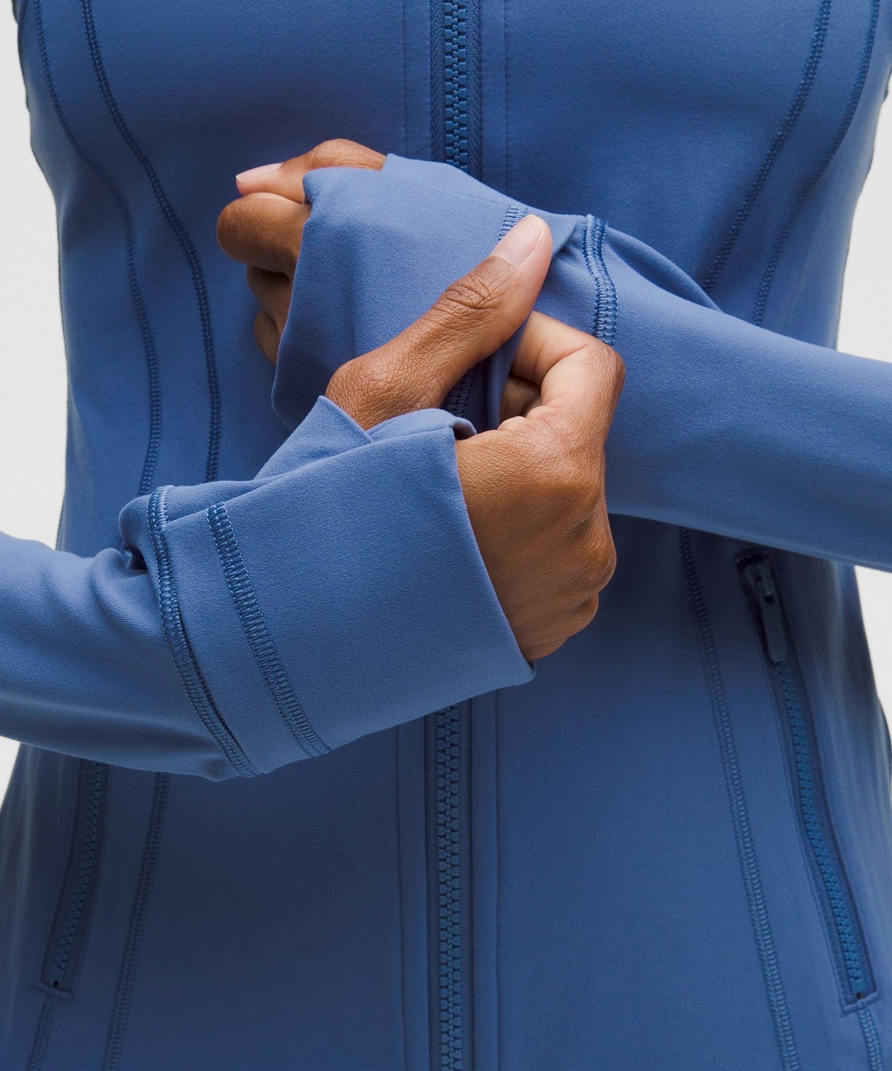 #color_brilliant-blue
