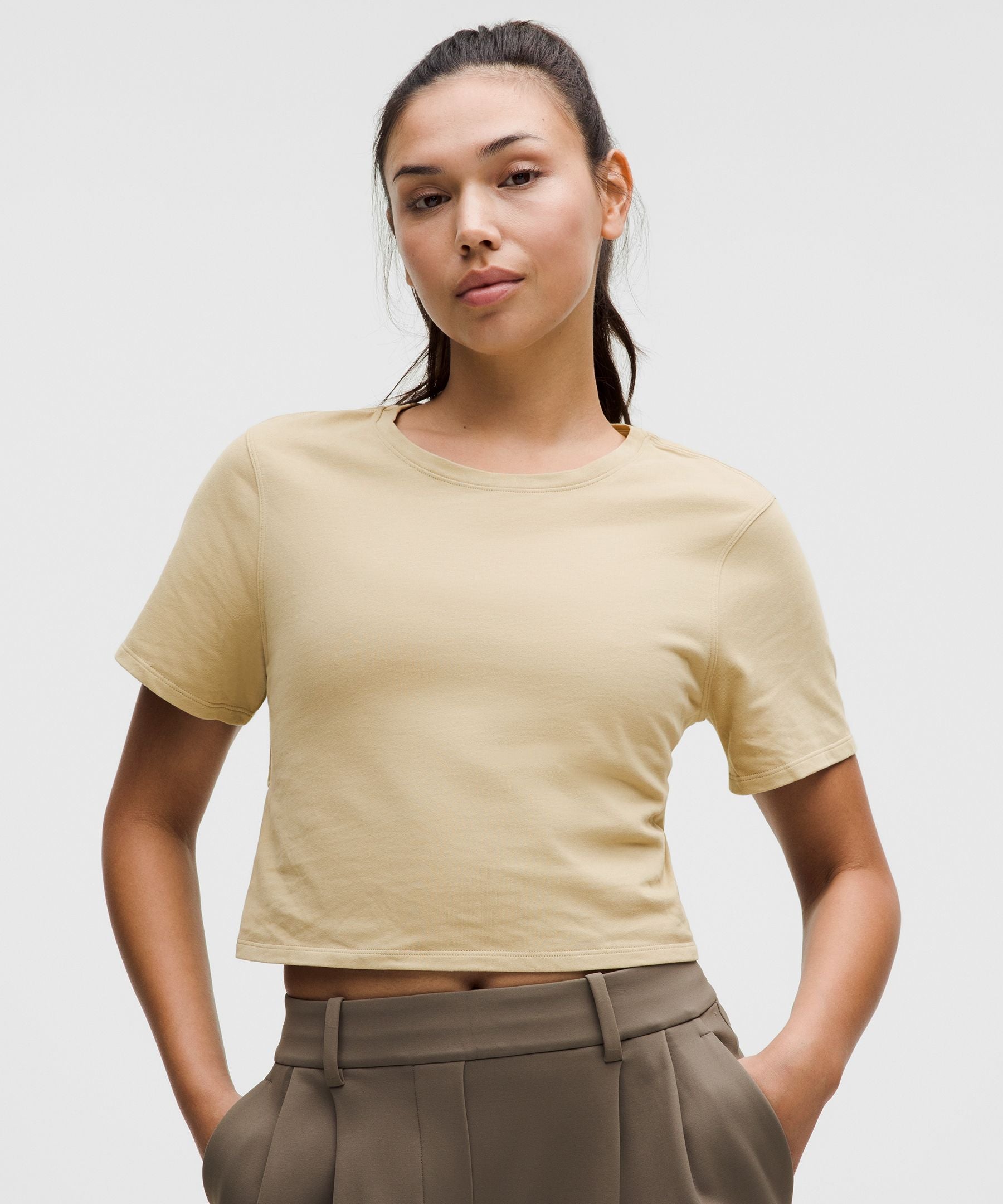 #color_compass-khaki