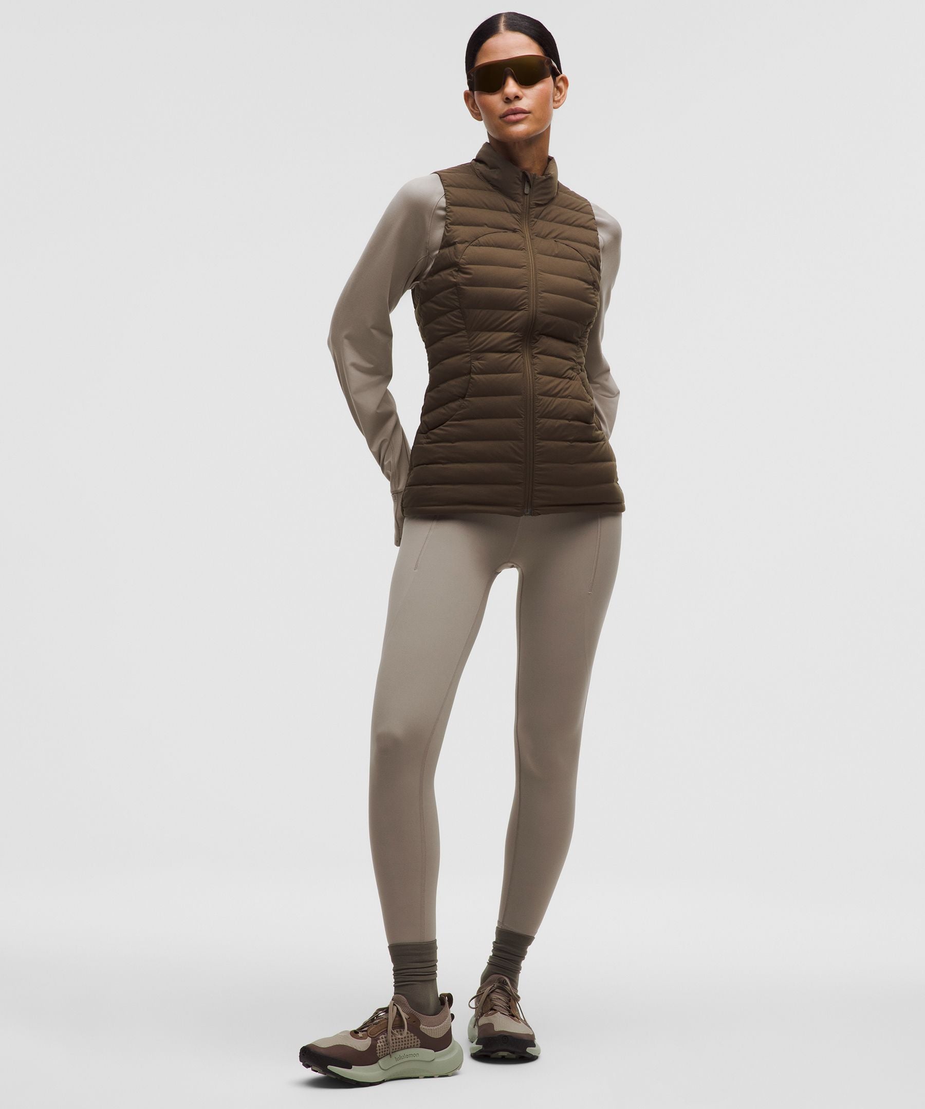 #color_warm-ash-grey