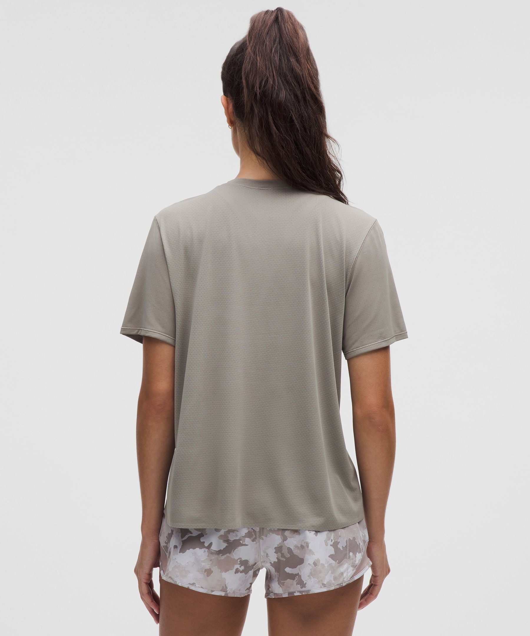#color_warm-ash-grey