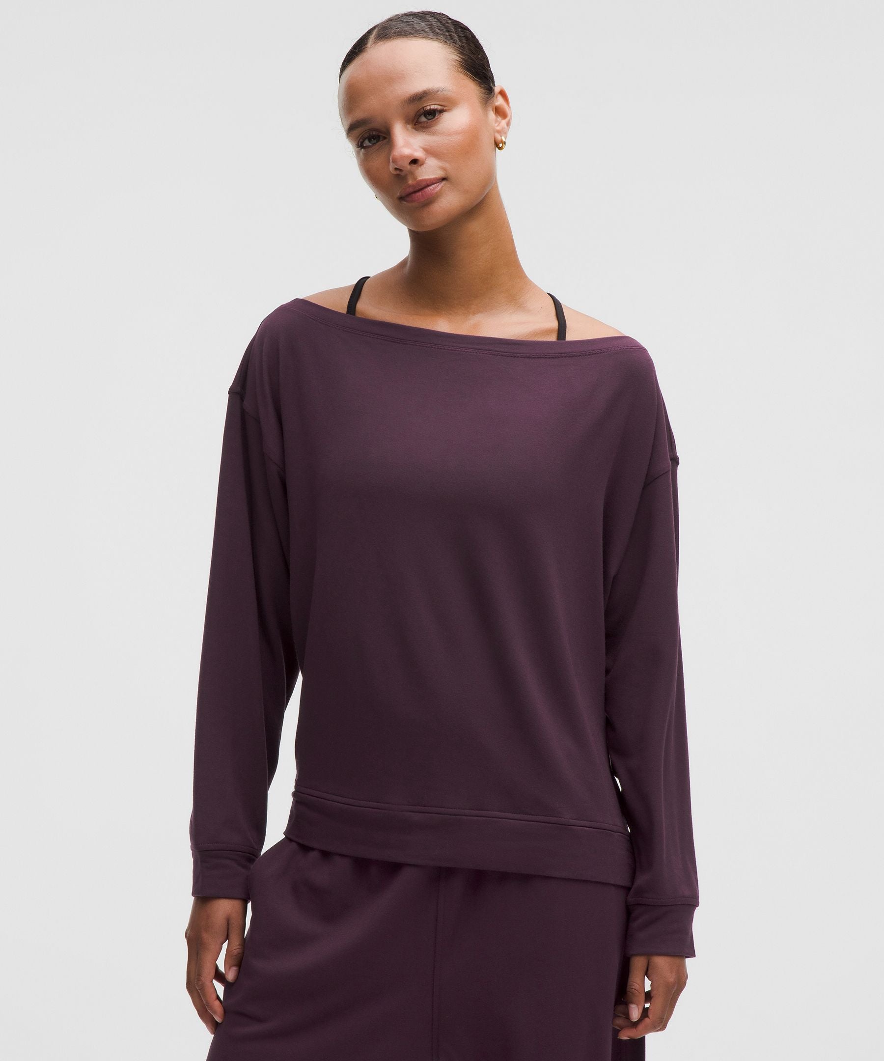 #color_black-plum