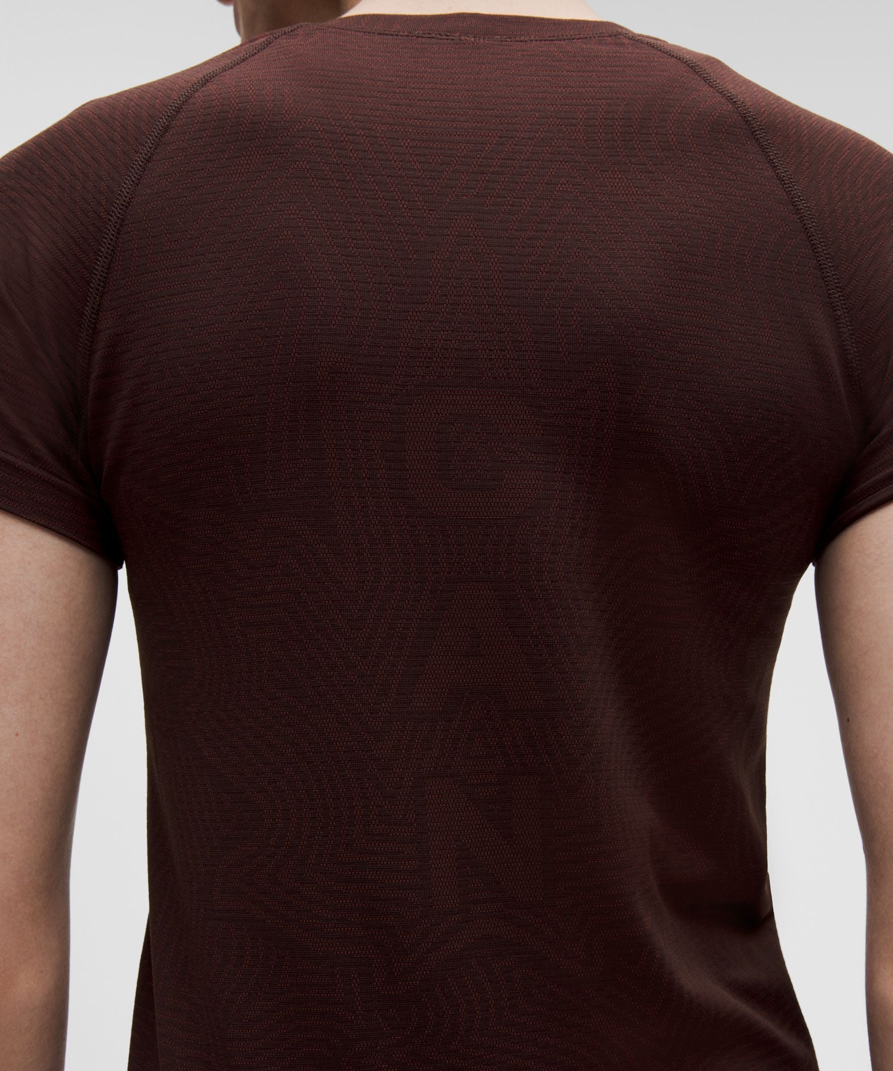 #color_maple-echo-oxidized/black-garnet