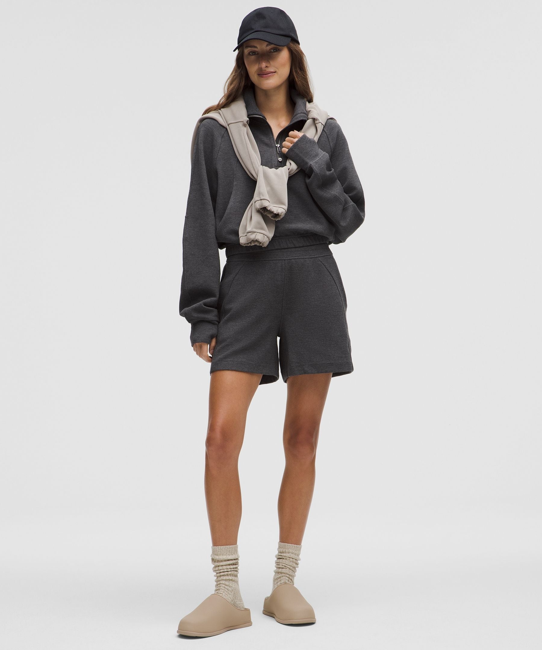 #color_heathered-graphite-grey