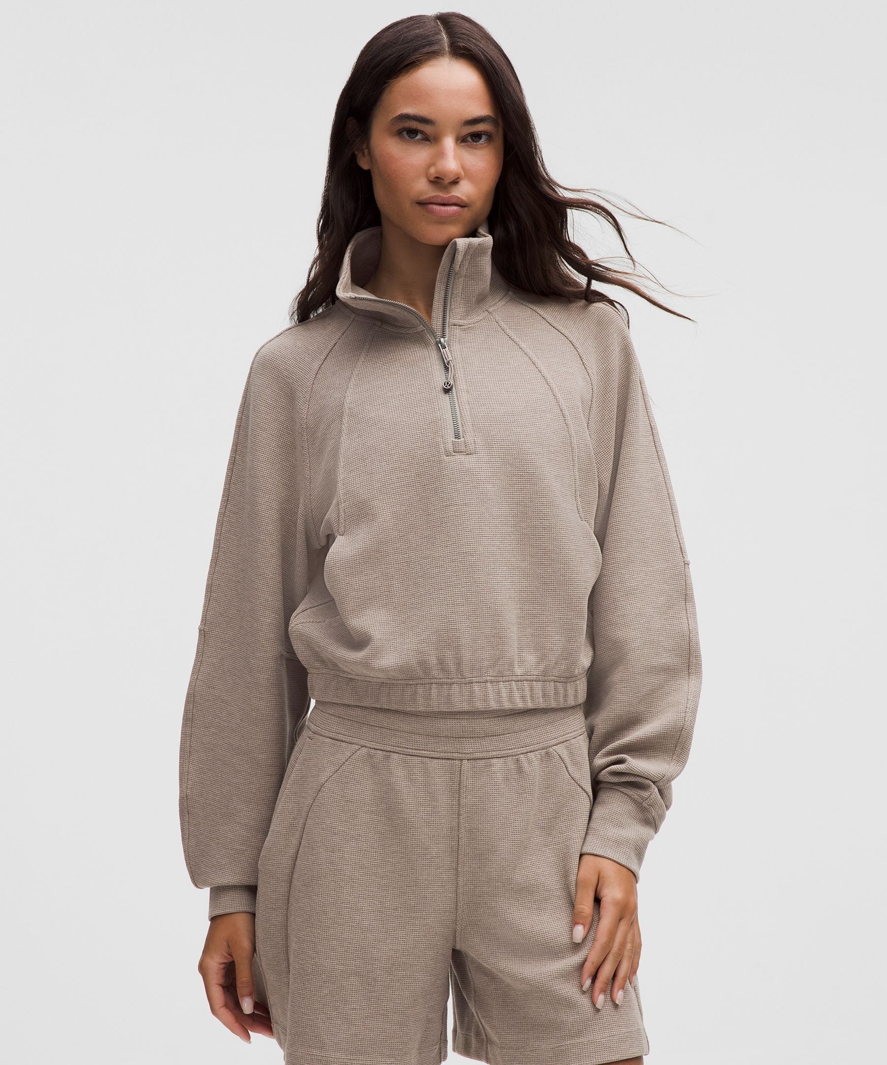 #color_heathered-warm-ash-grey