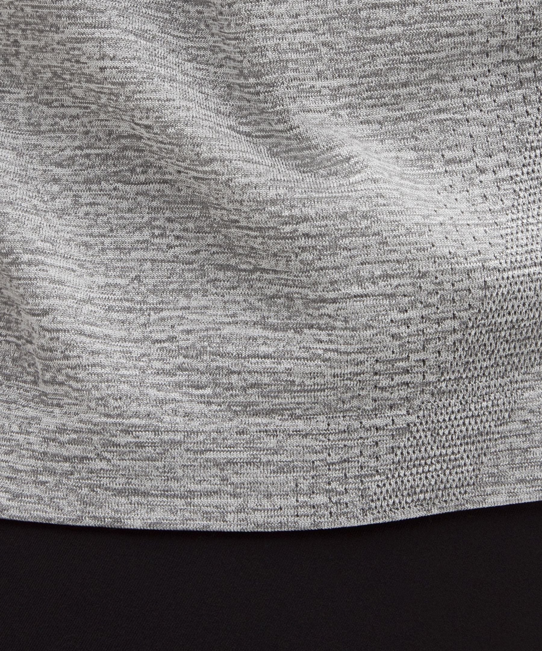 #color_slate/white