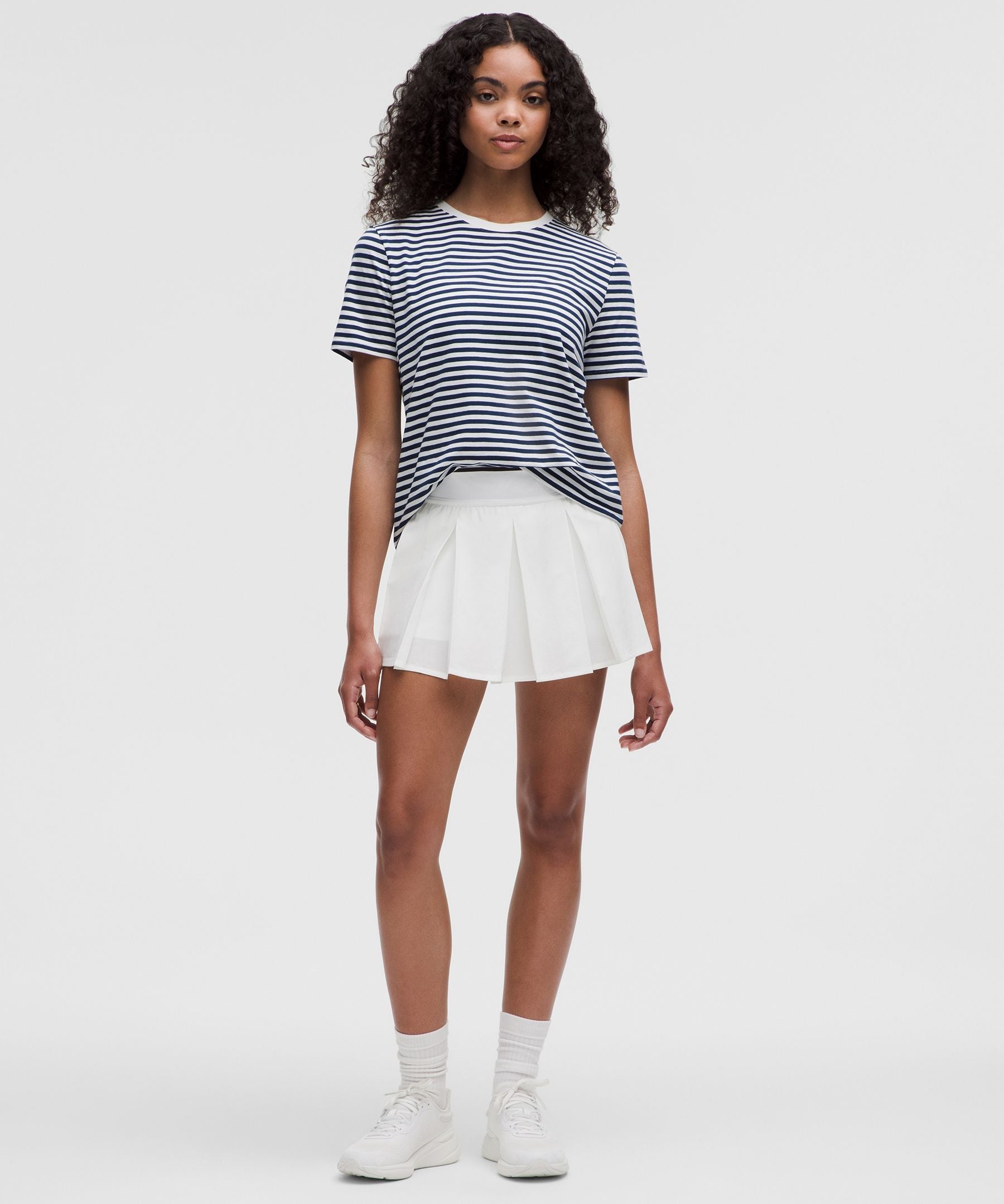 #color_narrow-bold-stripe-club-blue-white