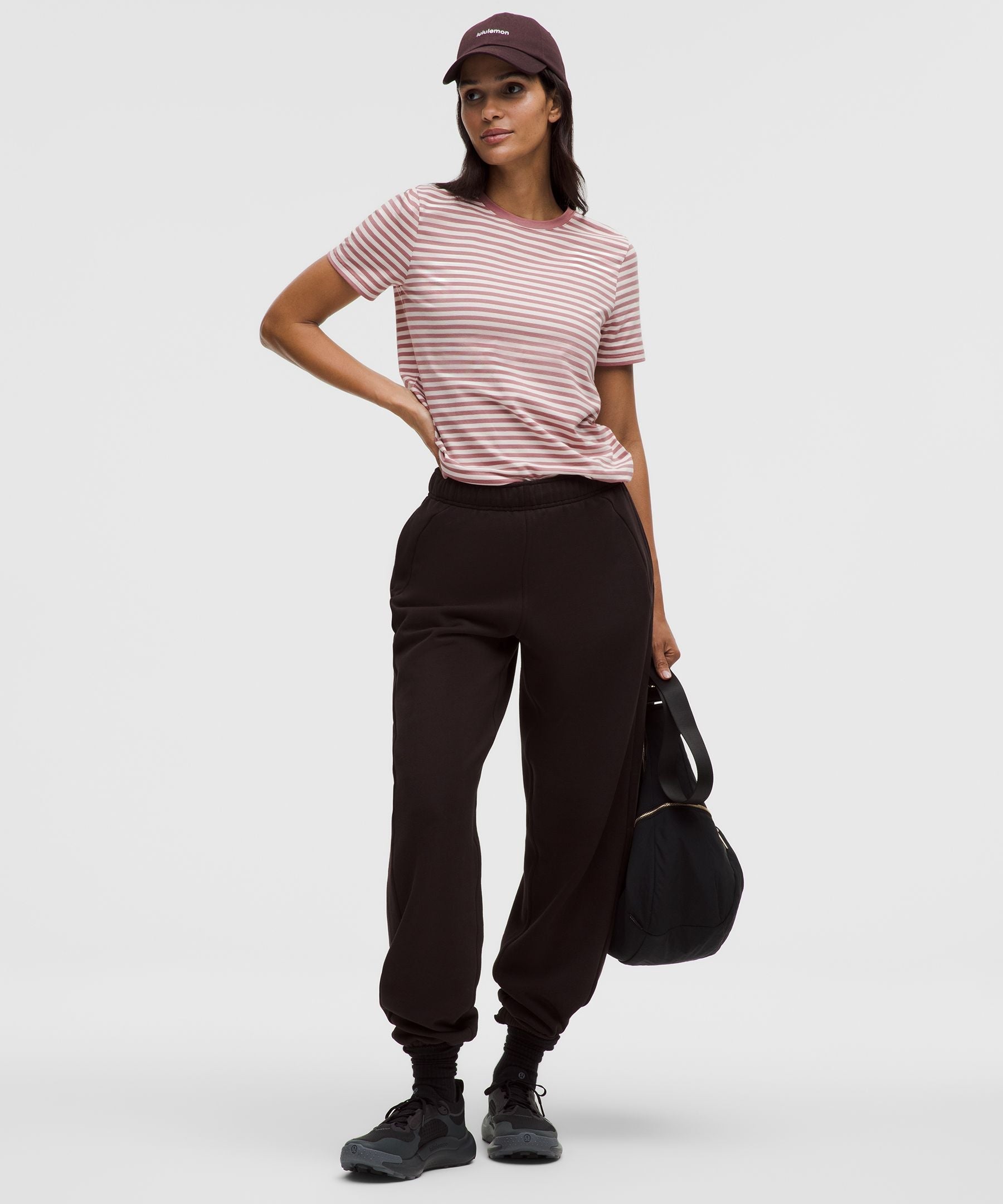 #color_narrow-bold-stripe-red-clay-holistic-white