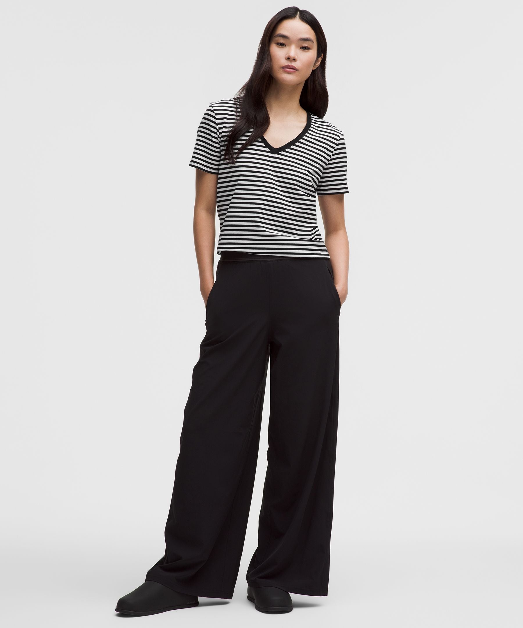 #color_narrow-bold-stripe-black-white