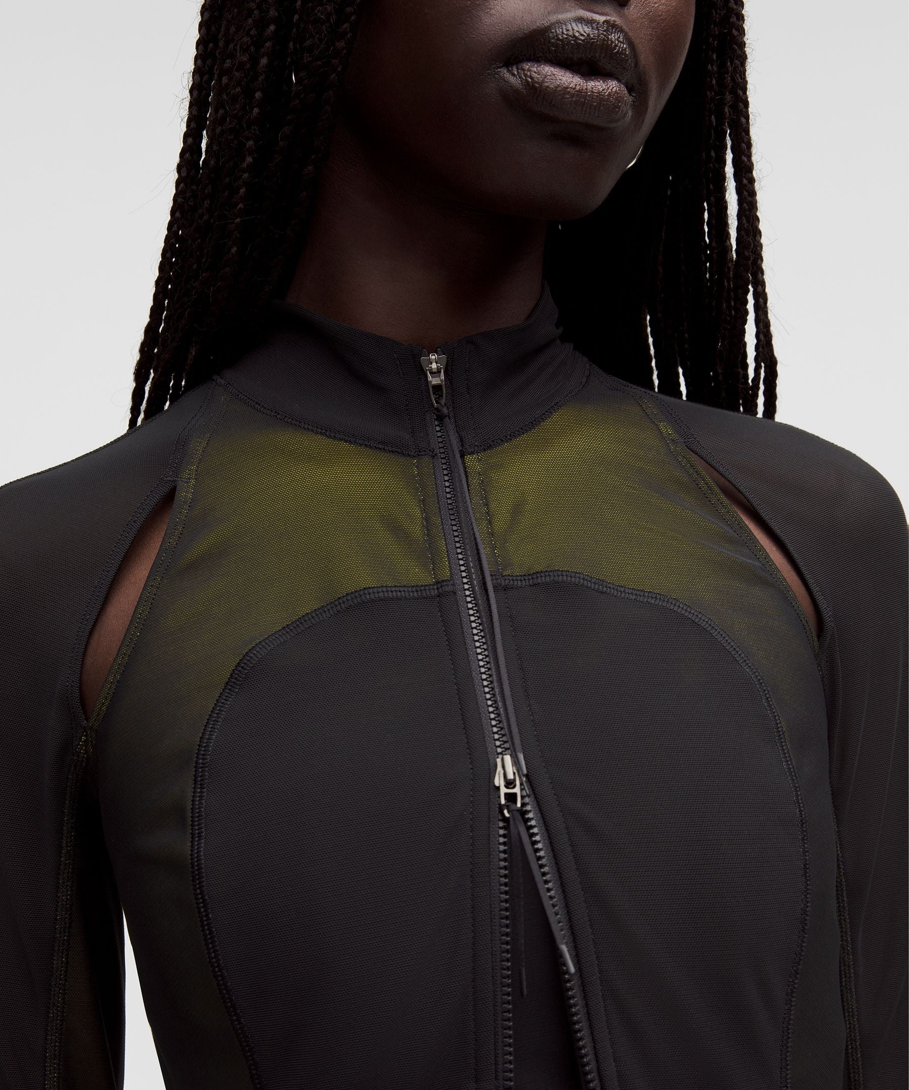 #color_black/yellow-serpentine