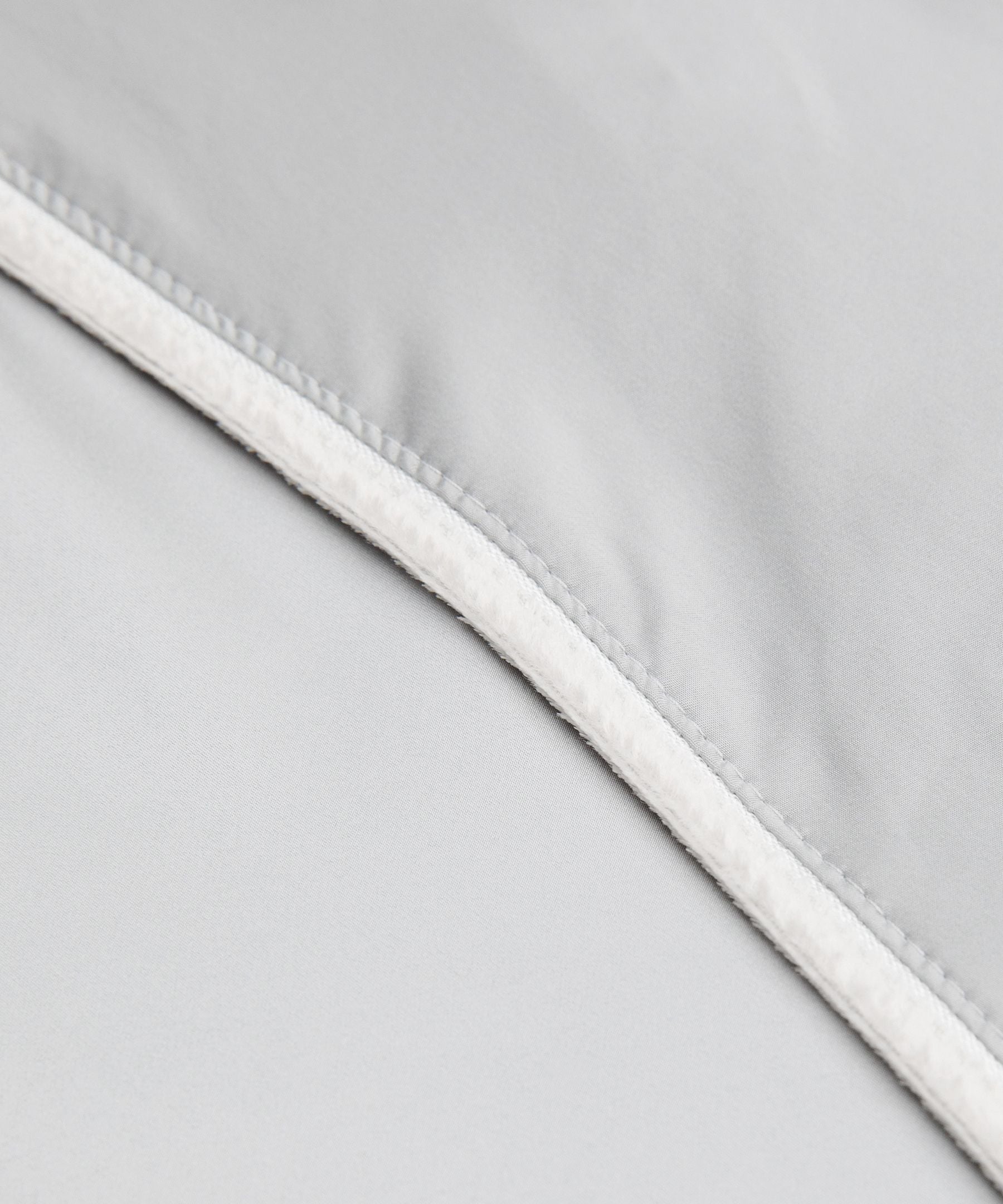 #color_silver-drop/dove-grey