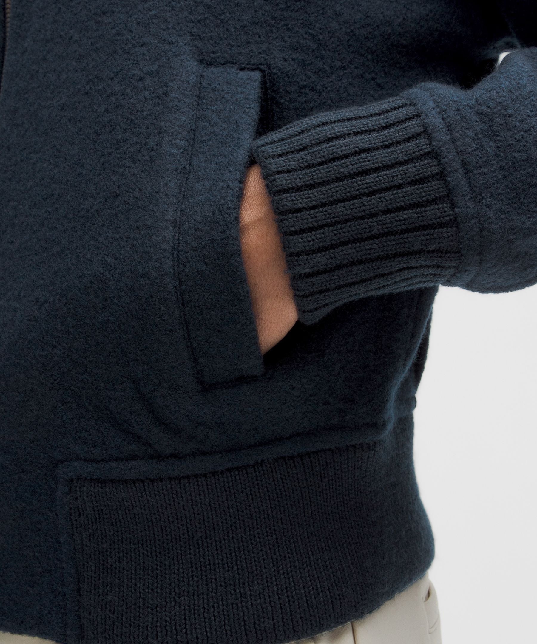 #color_true-navy