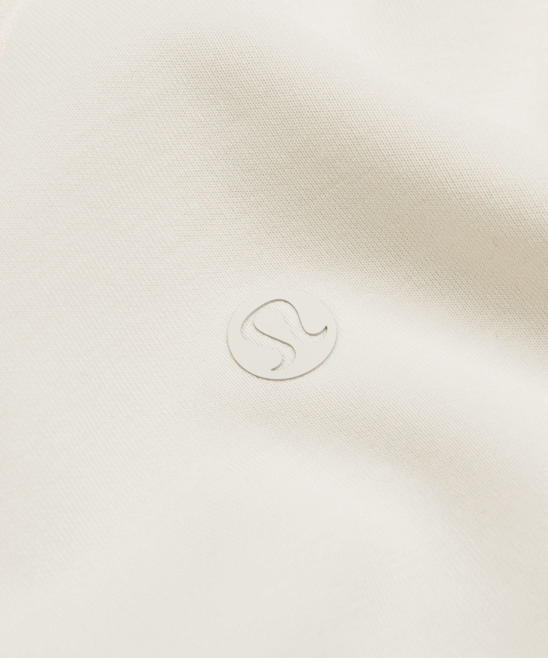 #color_light-ivory