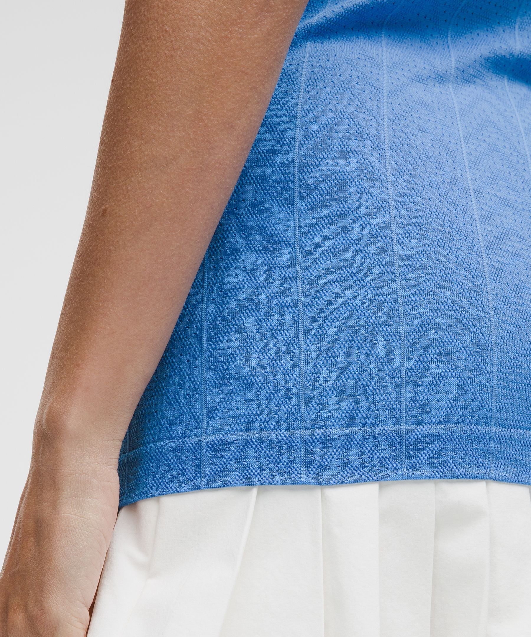 #color_herringbone-dot-pool-party