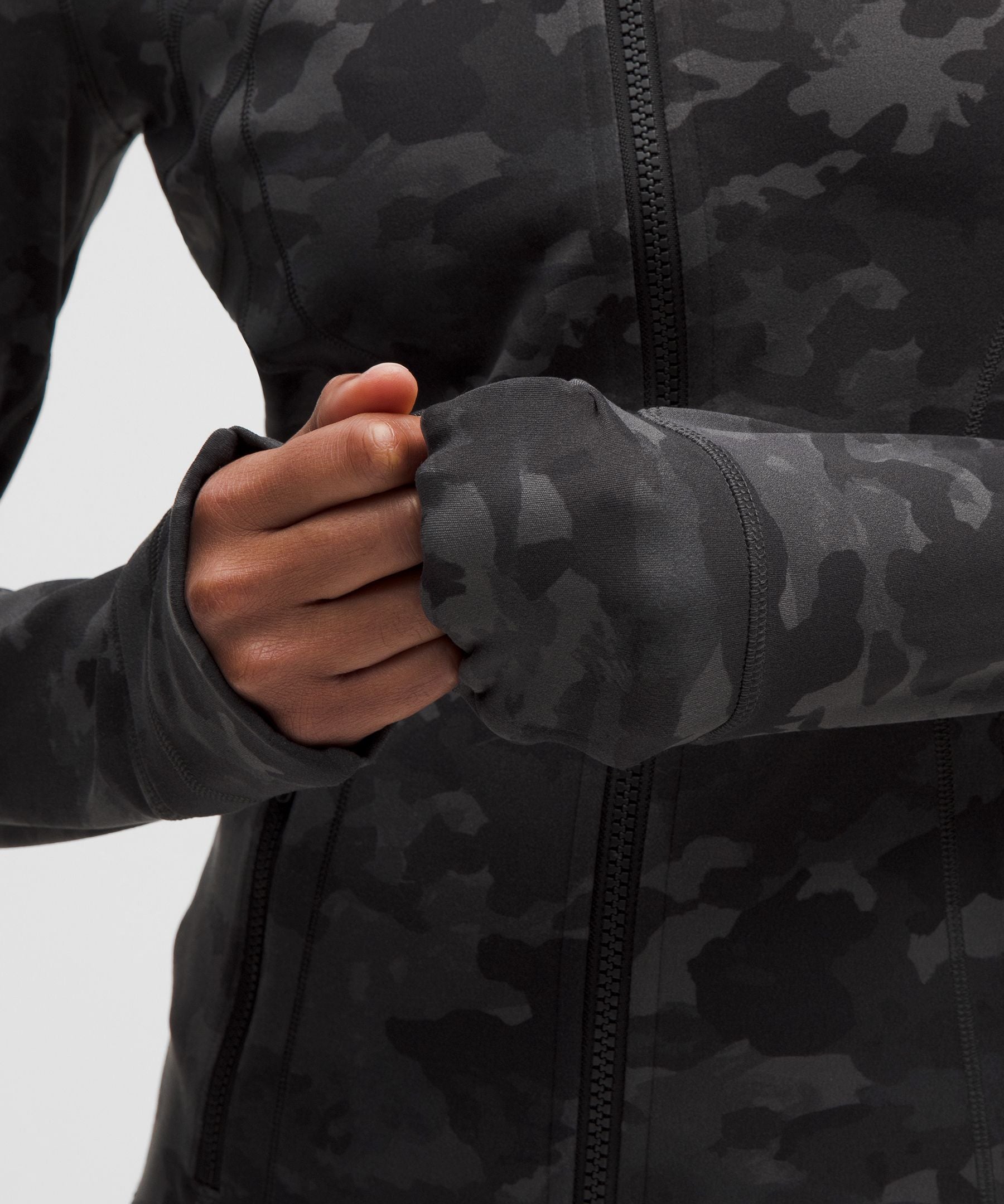 #color_thawed-camo-black-multi