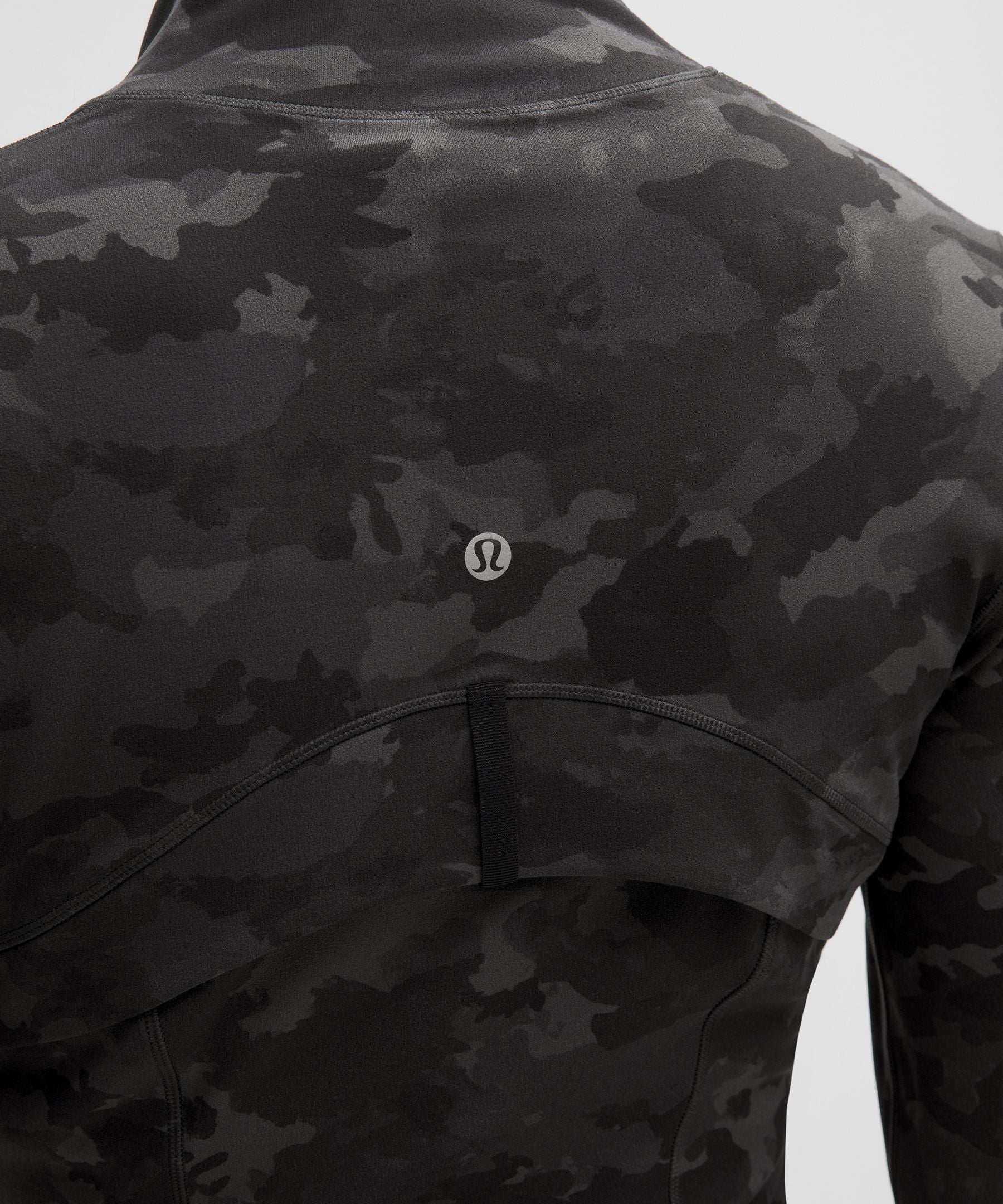 #color_thawed-camo-black-multi