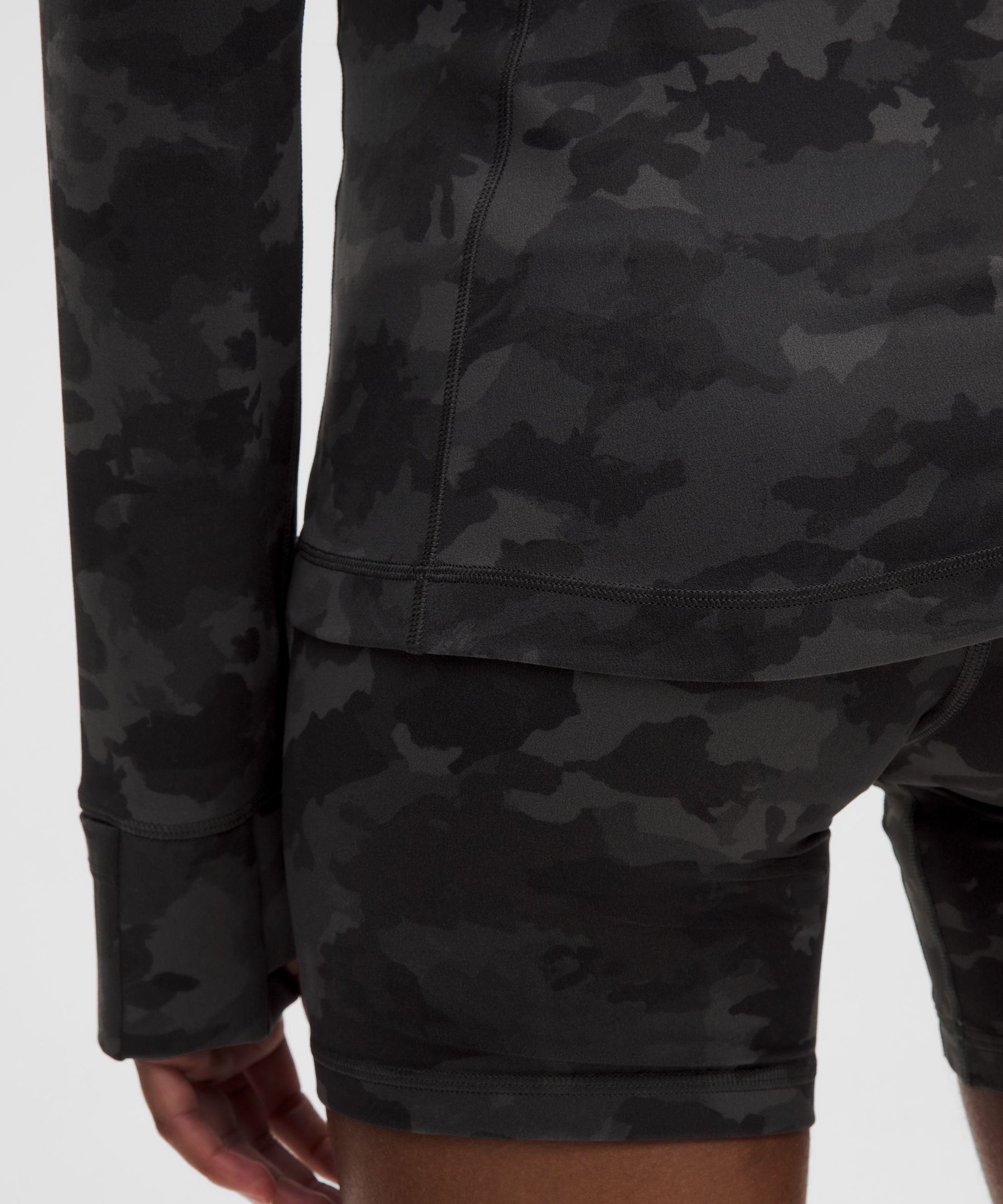 #color_thawed-camo-black-multi