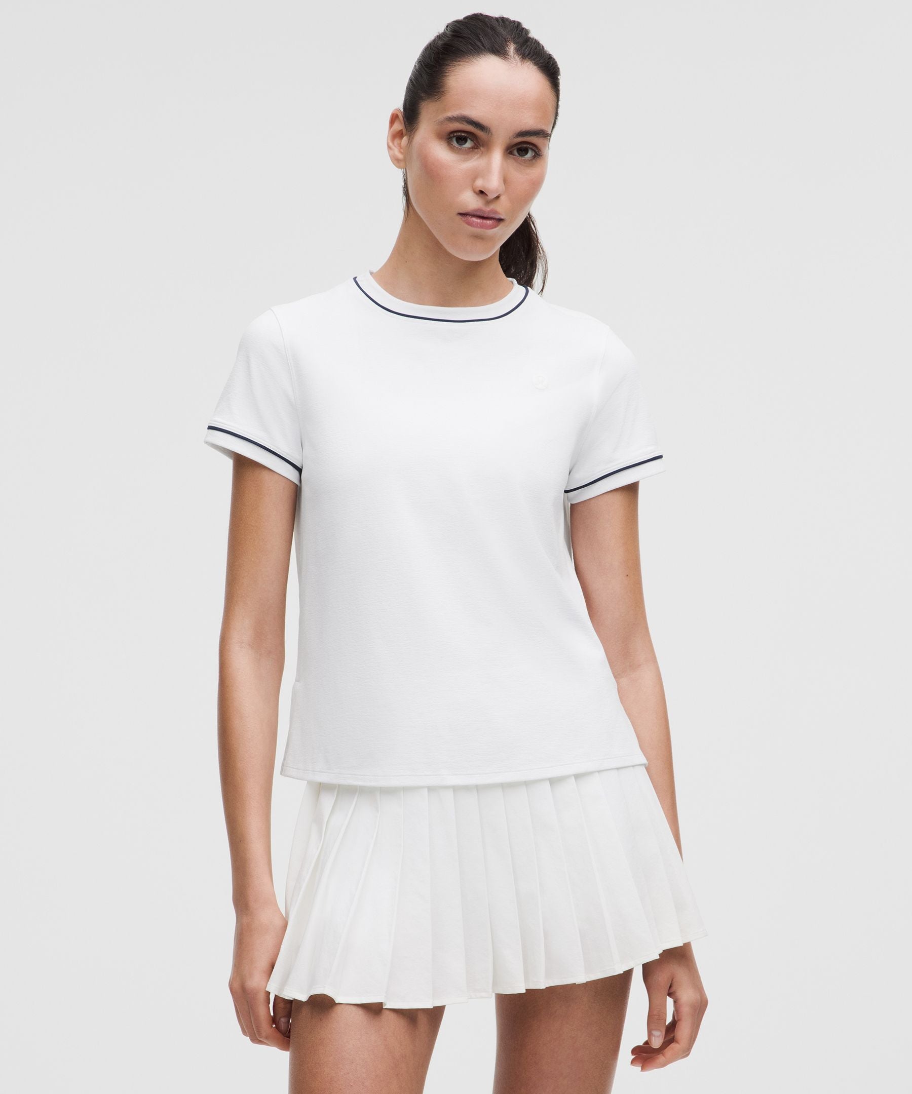 #color_white/club-blue