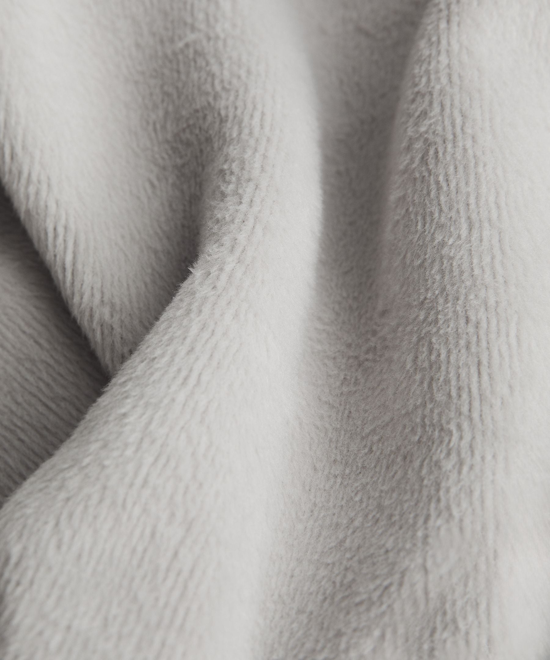 #color_dove-grey