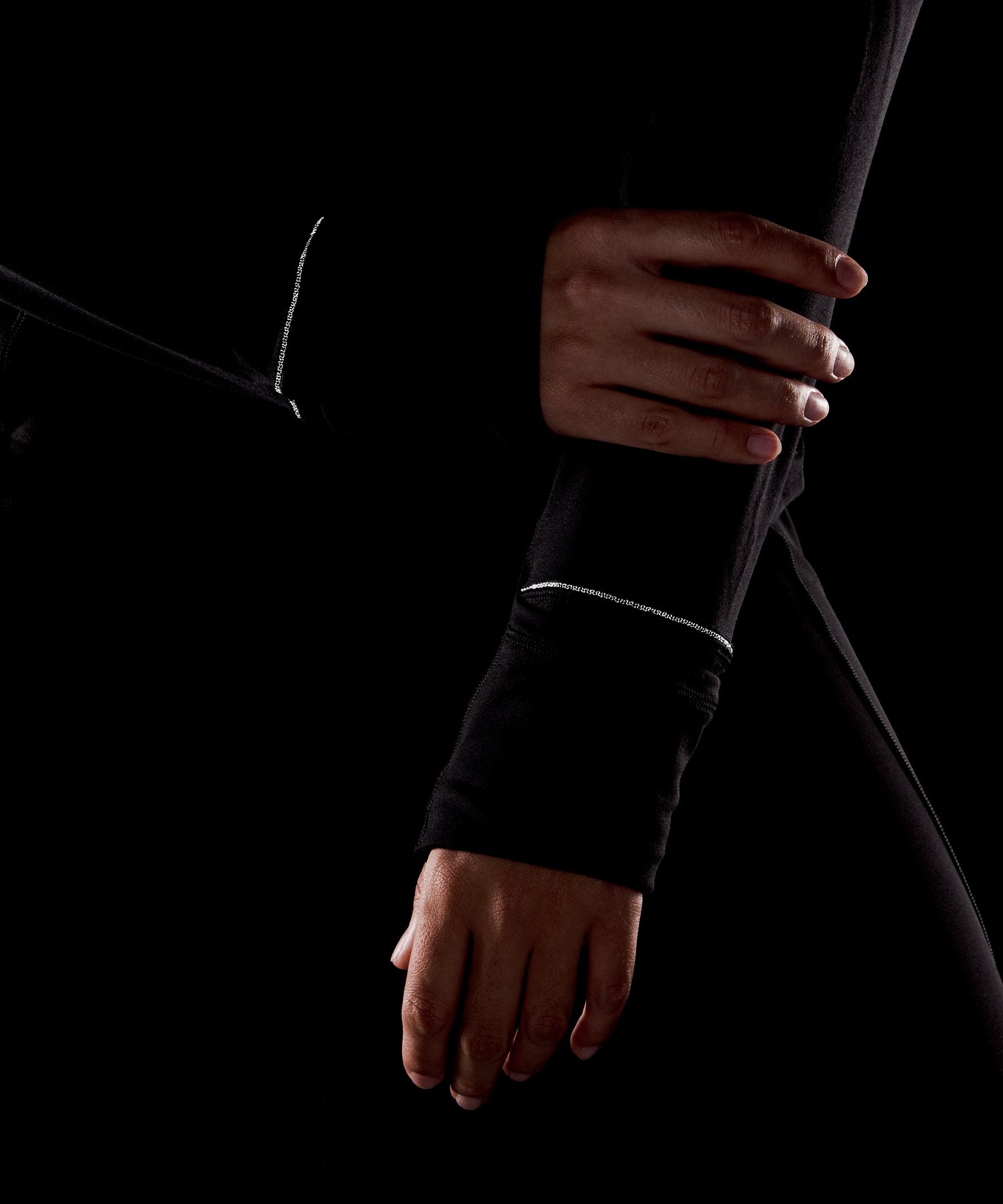 #color_black