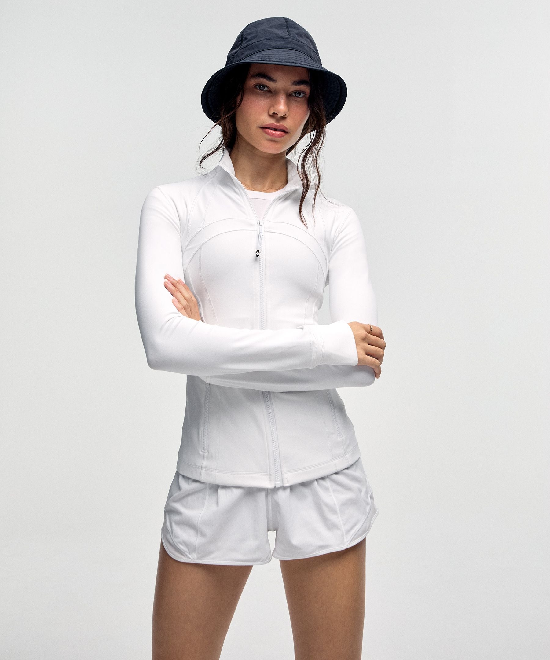 #color_white