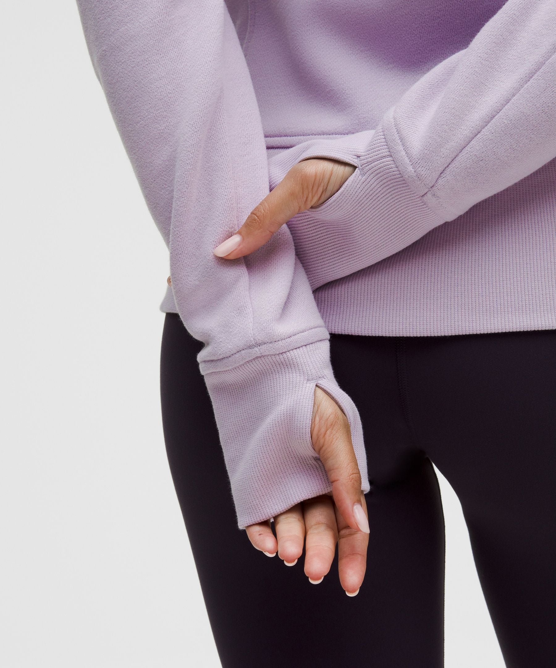 #color_faint-lavender/gold