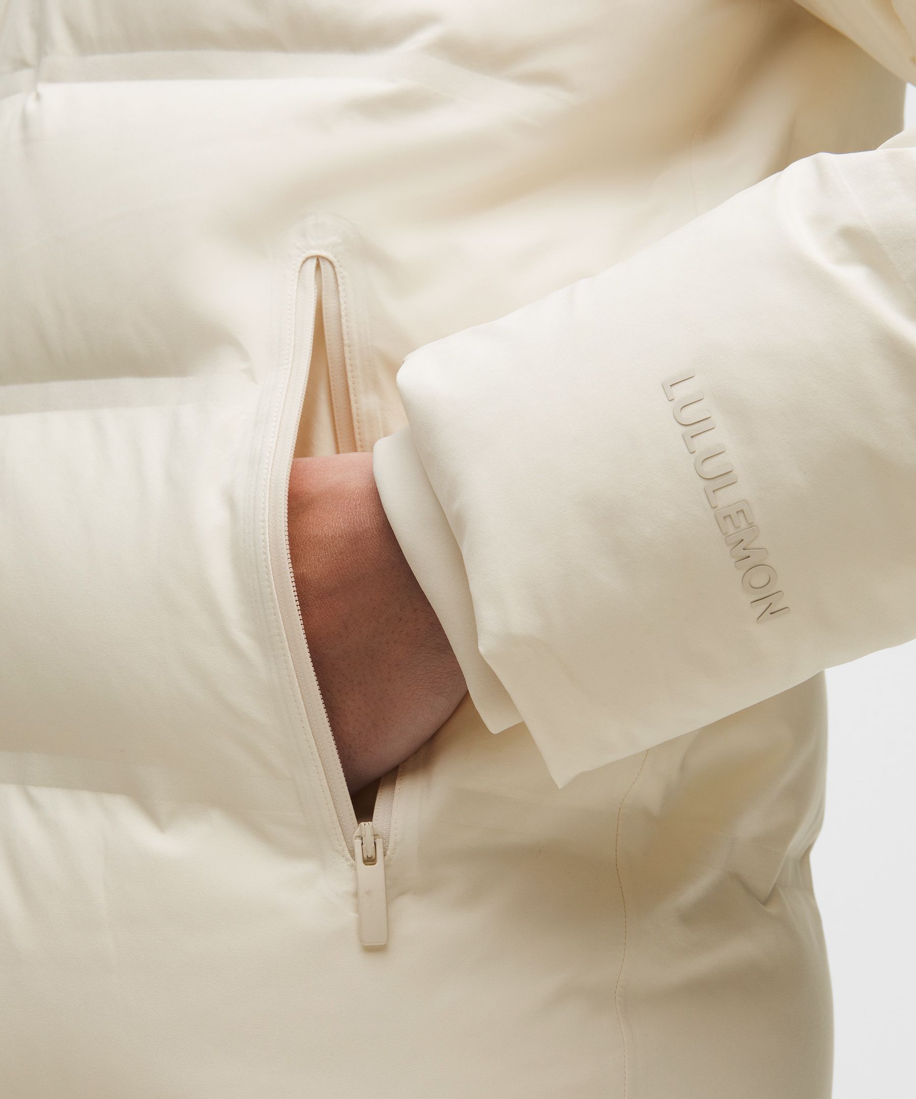 #color_light-ivory