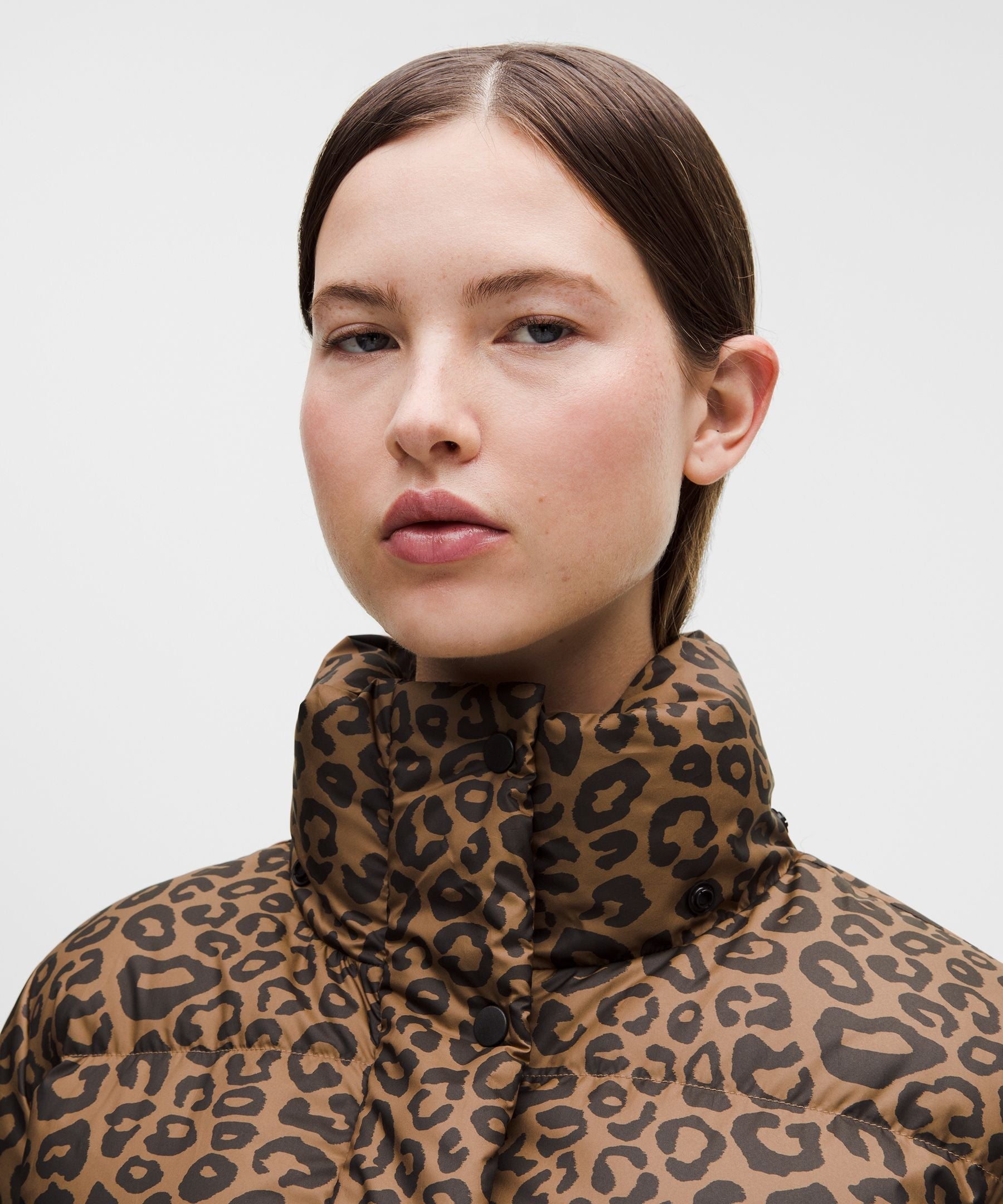 #color_leopardo-shift-desert-khaki-multi