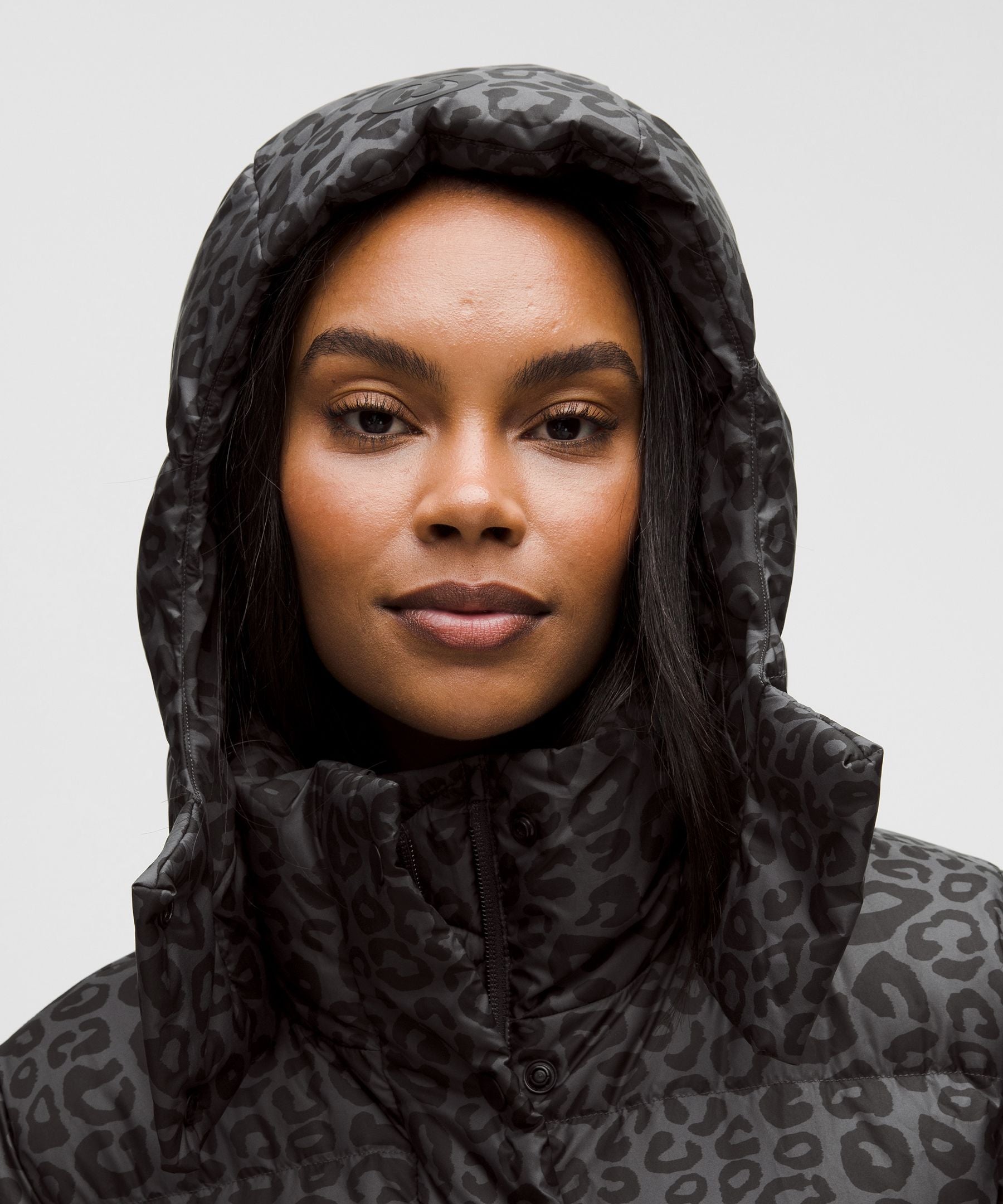 #color_leopardo-shift-graphite-grey-multi