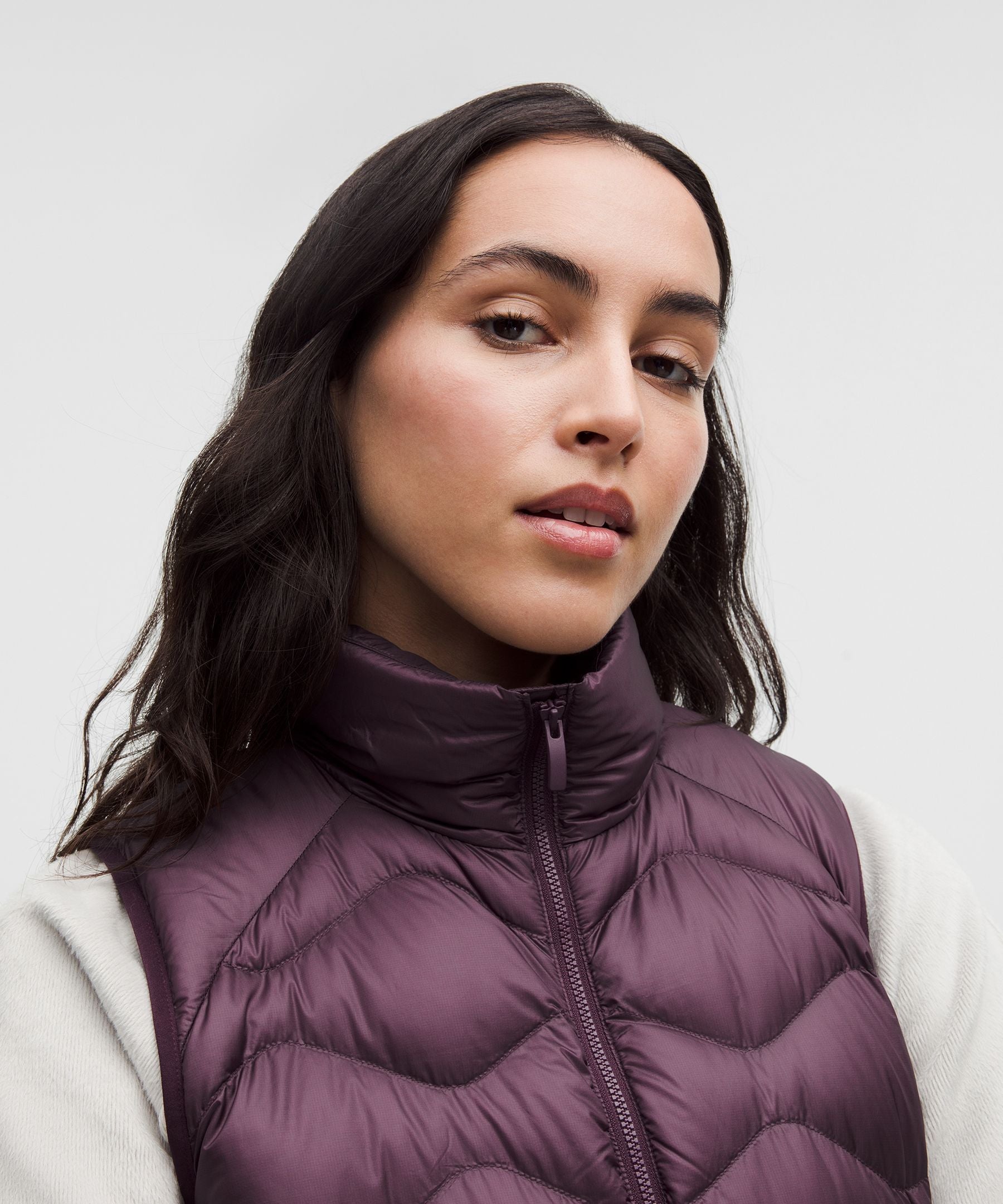 #color_black-plum