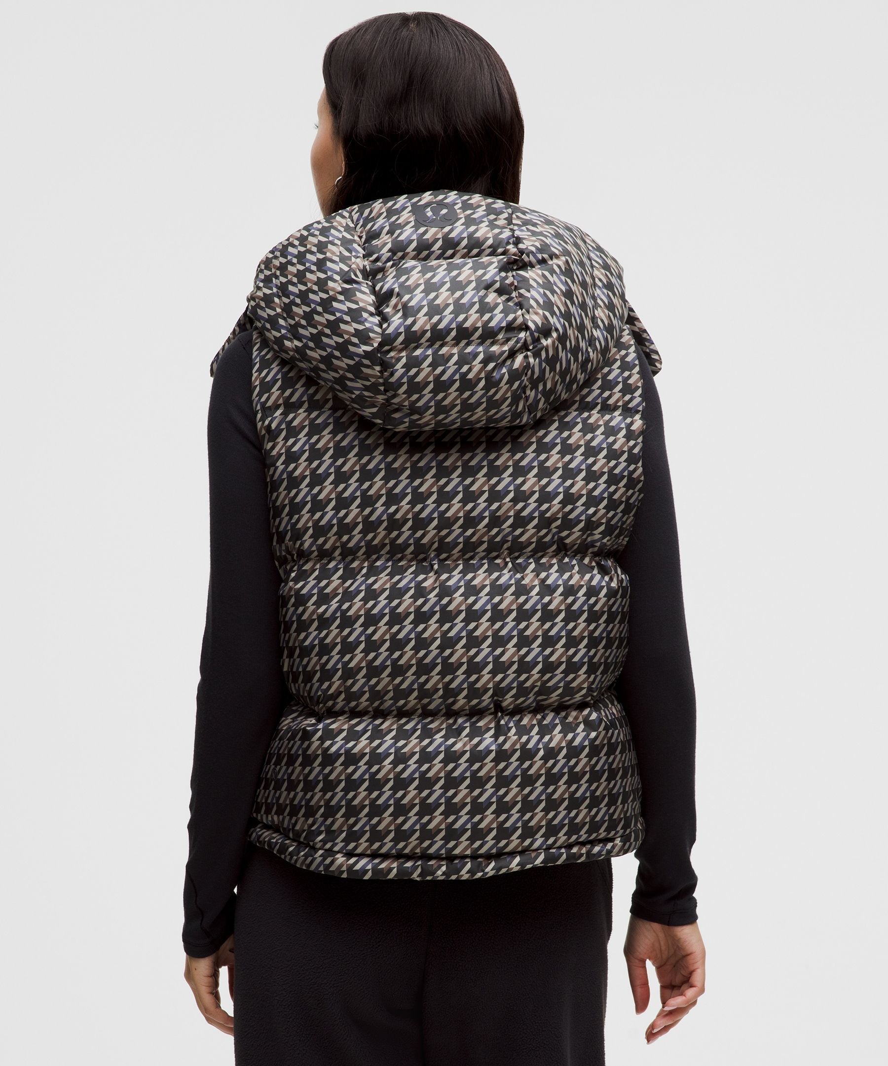 #color_horizon-houndstooth-brown-multi