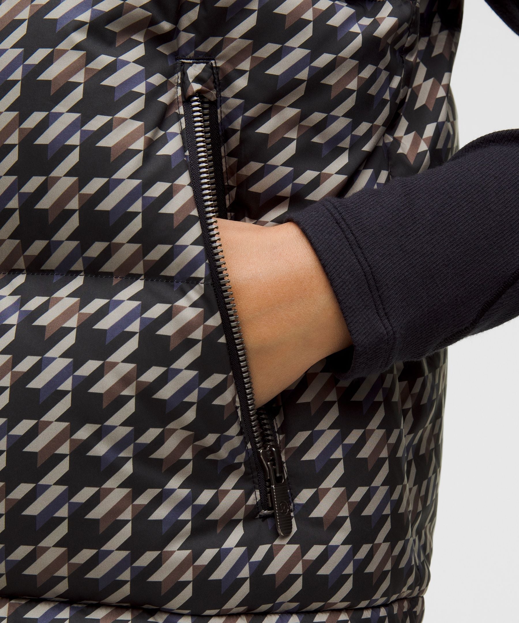 #color_horizon-houndstooth-brown-multi