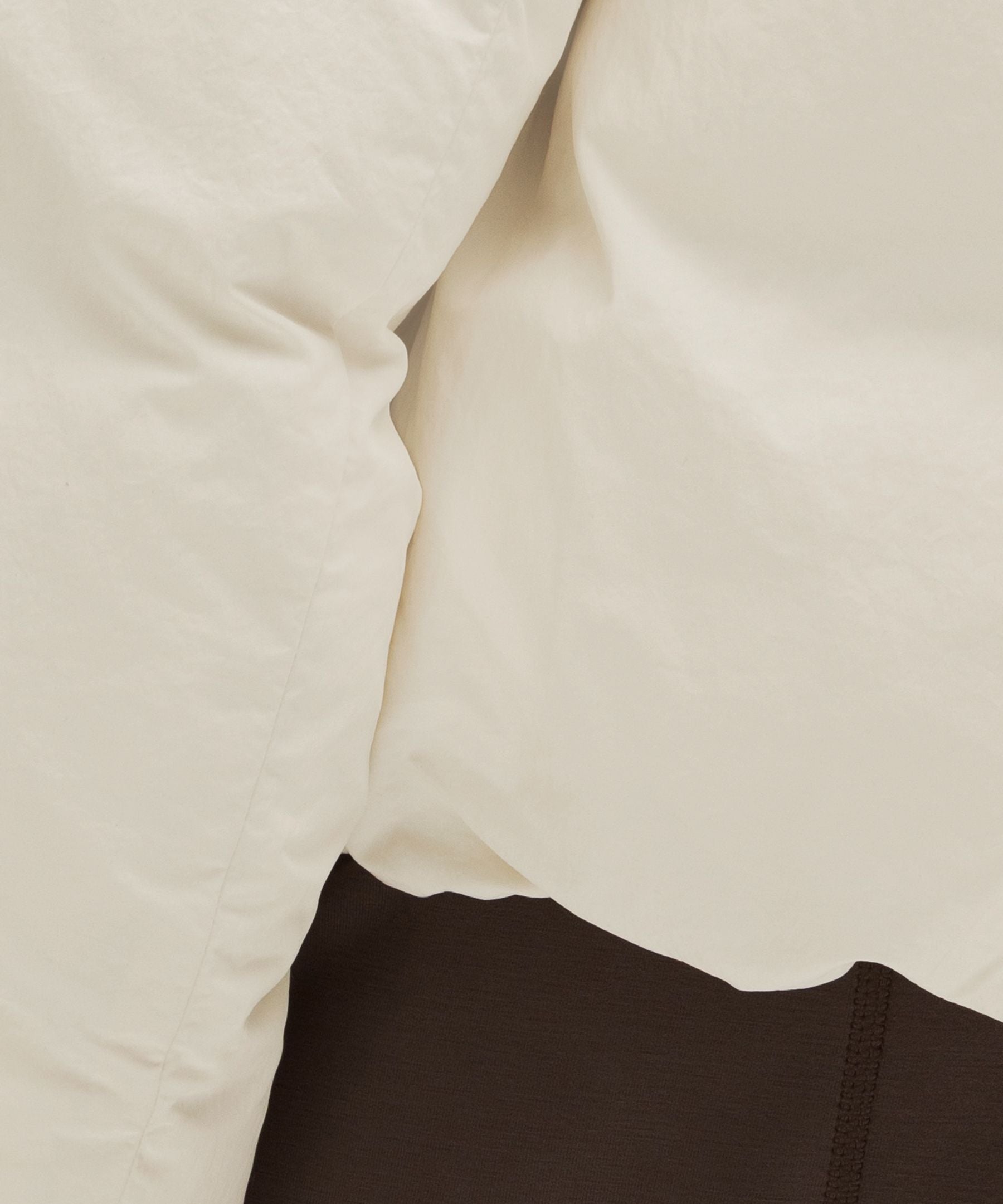 #color_light-ivory
